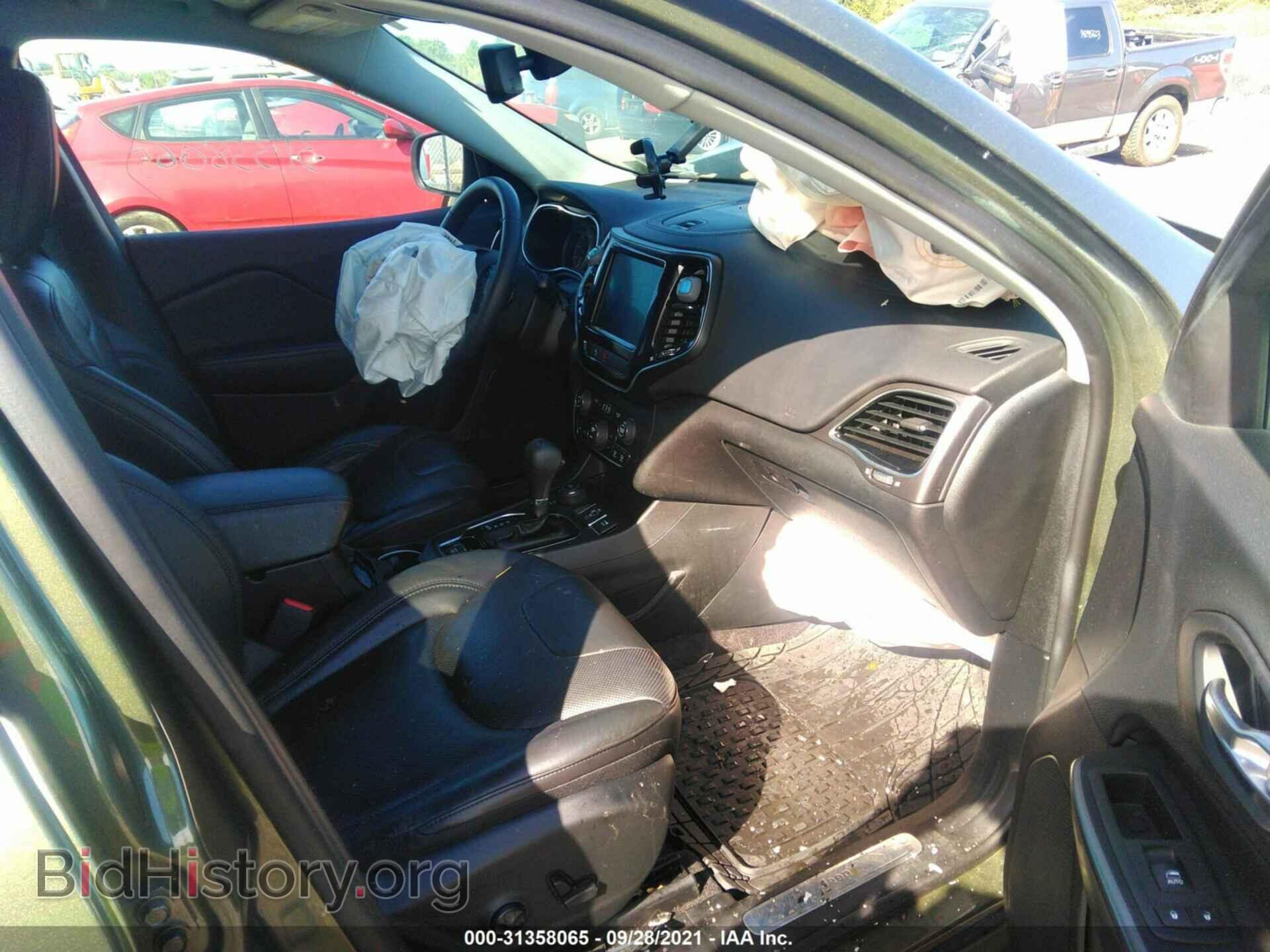 2019 JEEP CHEROKEE - VIN: 1C4PJMDX3KD130389 - Фото 5