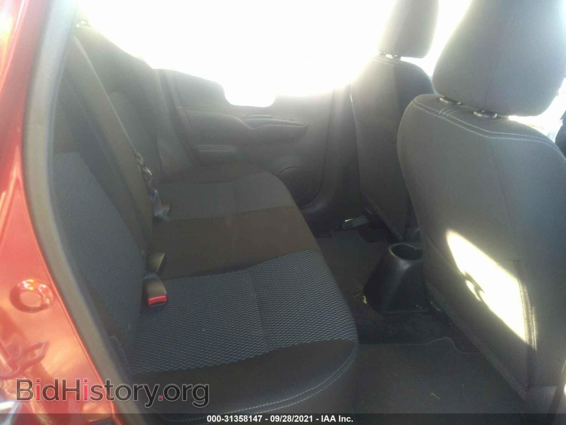 2019 NISSAN VERSA NOTE - VIN: 3N1CE2CP9KL355812 - Photo 8
