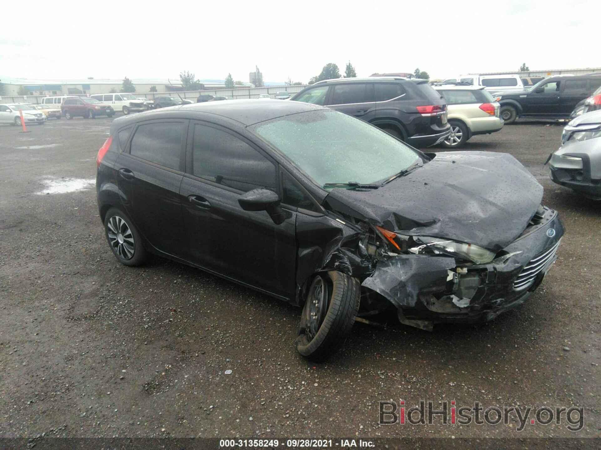 Photo 3FADP4TJ3EM154043 - FORD FIESTA 2014