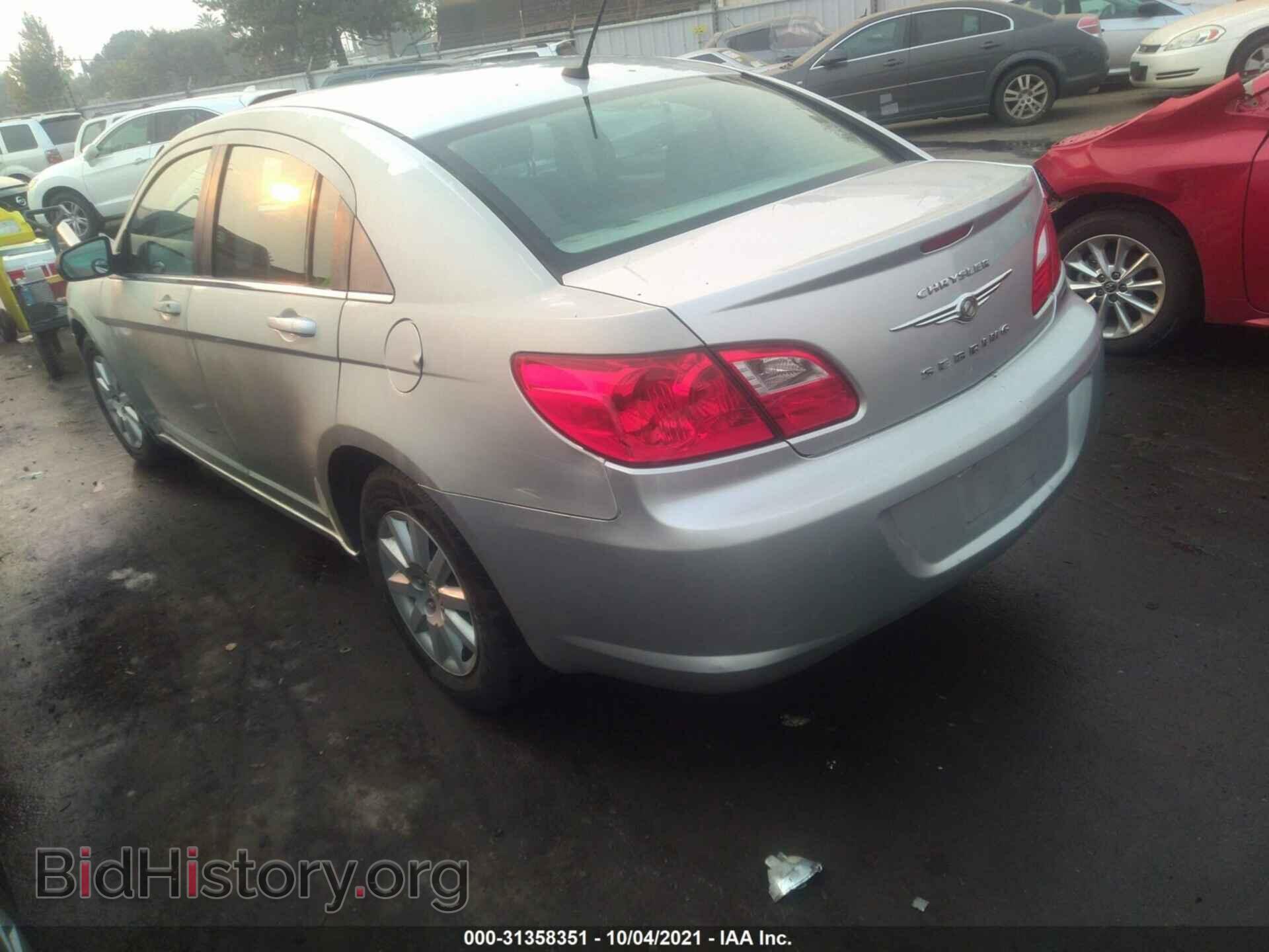 2010 CHRYSLER SEBRING - VIN: 1C3CC4FB1AN170574 - Фото 3
