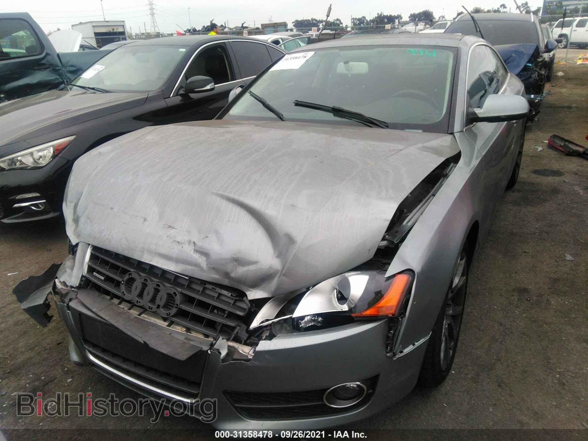 2010 AUDI A5 - VIN: WAUCFAFR5AA082100 - Фото 6