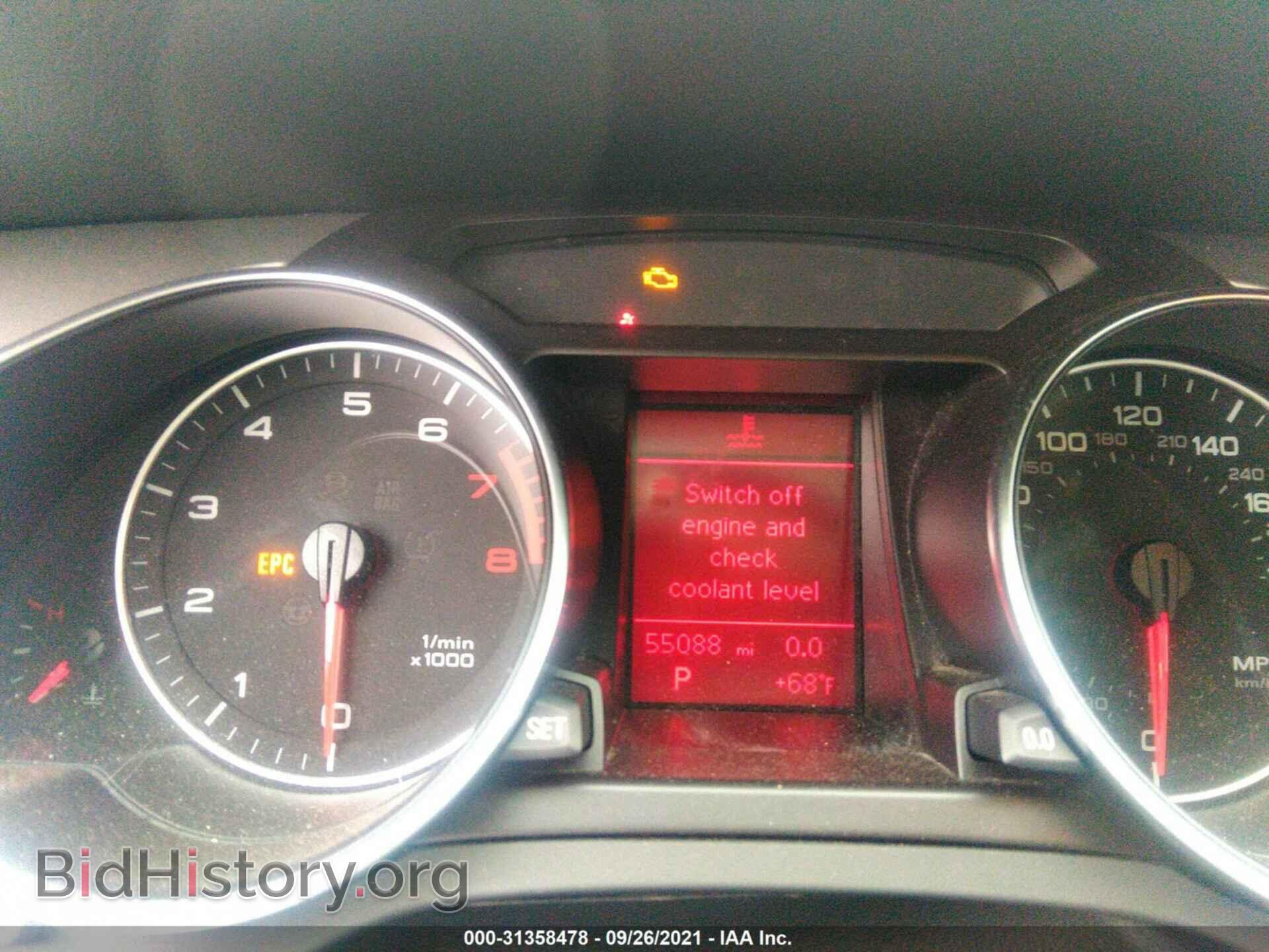 2010 AUDI A5 - VIN: WAUCFAFR5AA082100 - Фото 7