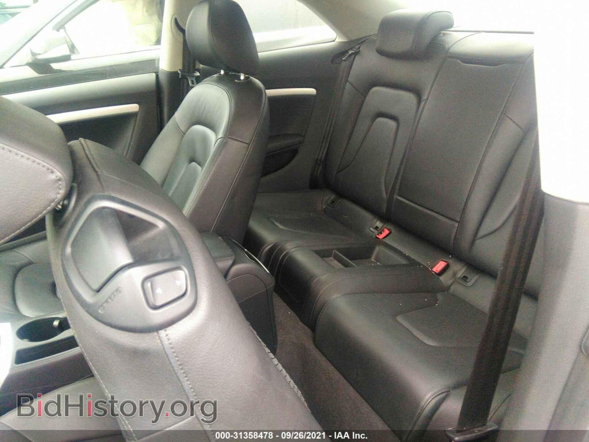 2010 AUDI A5 - VIN: WAUCFAFR5AA082100 - Фото 8