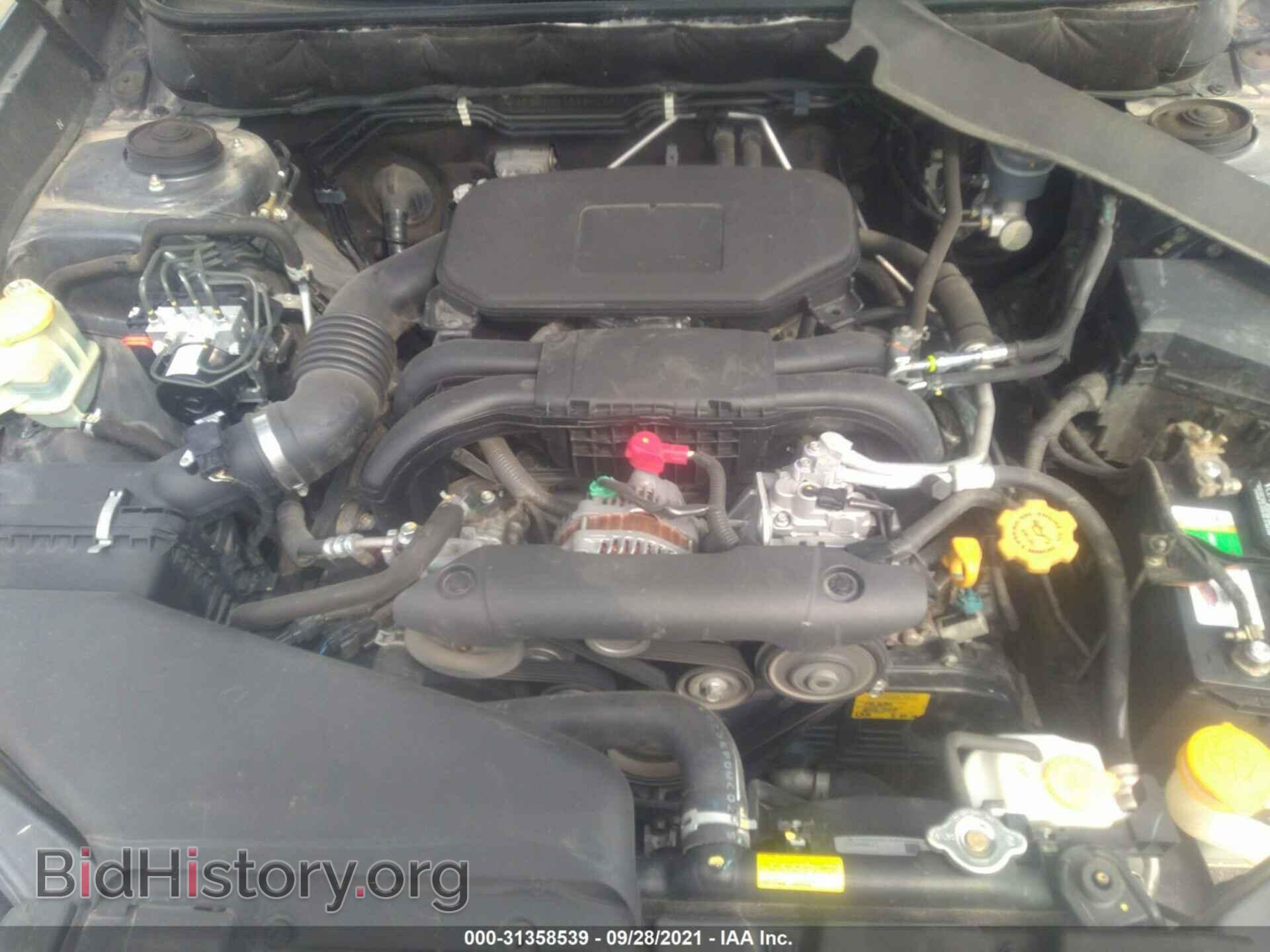 2011 SUBARU LEGACY - VIN: 4S3BMBA6XB3241982 - Фото 10