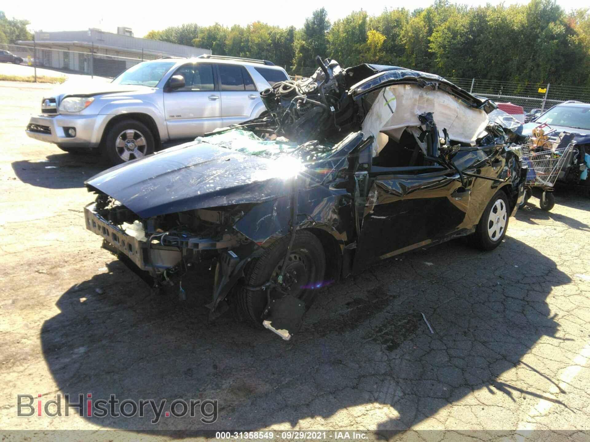 2016 FORD FOCUS - VIN: 1FADP3E2XGL292098 - Фото 2