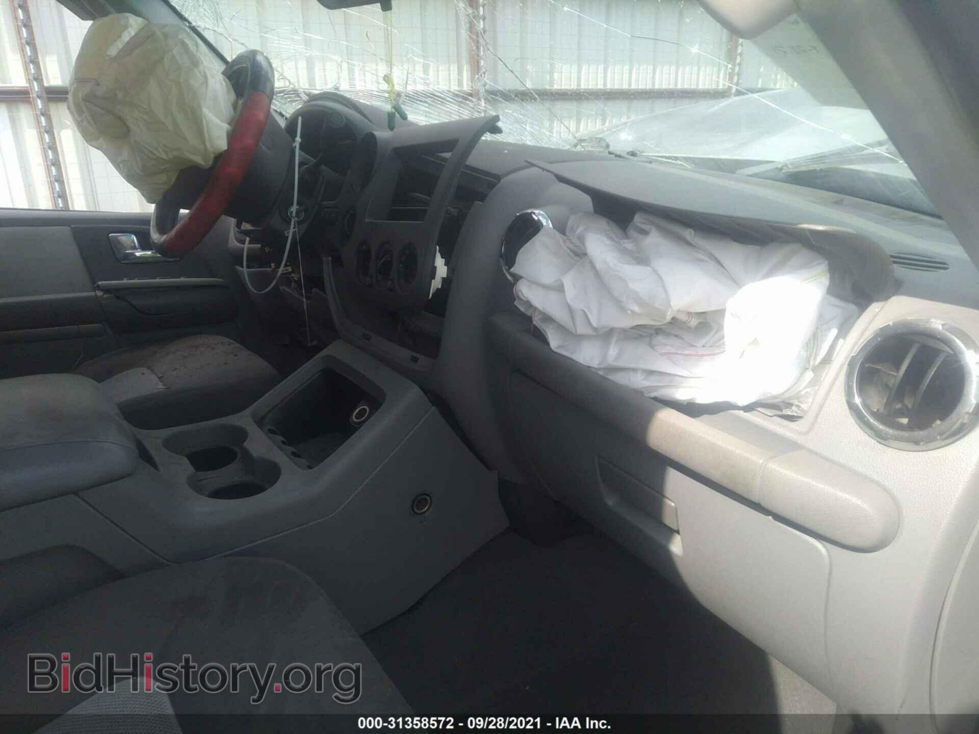 2006 FORD EXPEDITION - VIN: 1FMPU16596LA50121 - Фото 5