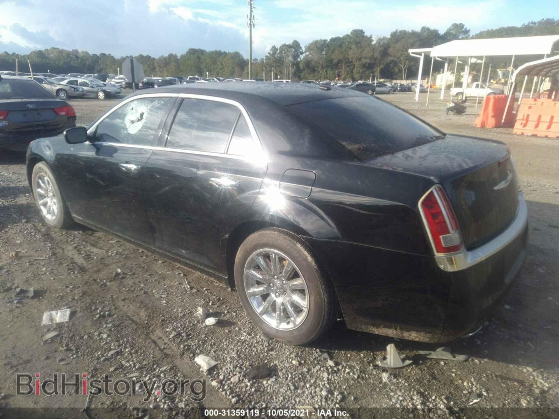 2013 CHRYSLER 300 - VIN: 2C3CCAET2DH661760 - Фото 3