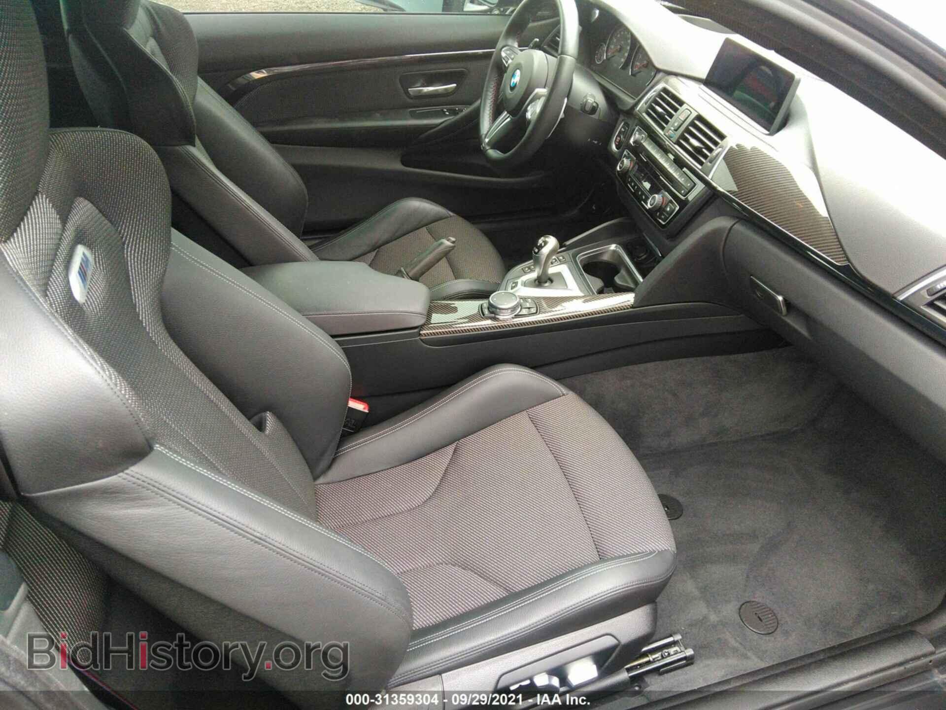 2016 BMW M4 - VIN: WBS3R9C57GK708770 - Фото 5