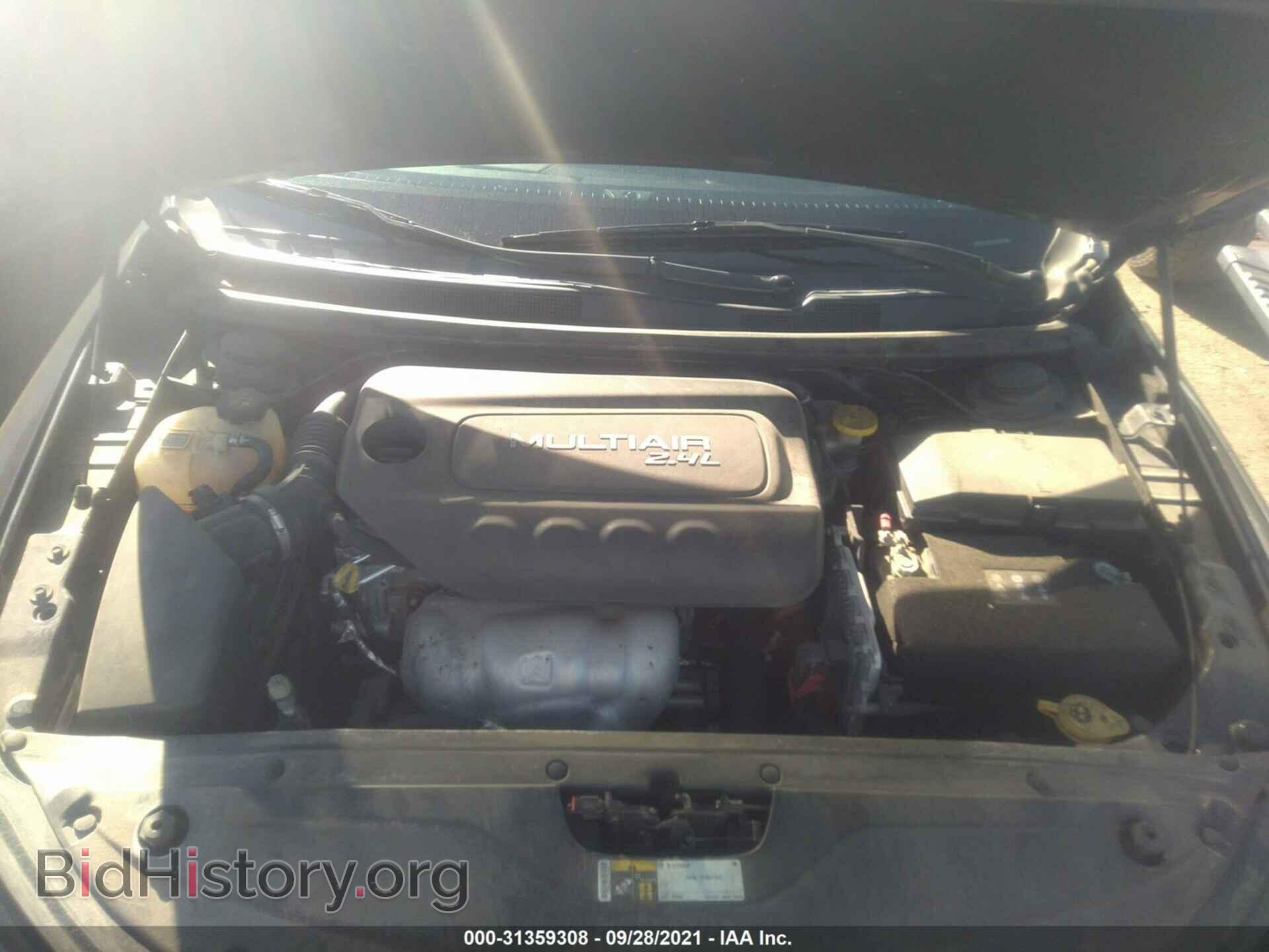 2015 CHRYSLER 200 - VIN: 1C3CCCBB0FN749143 - Фото 10