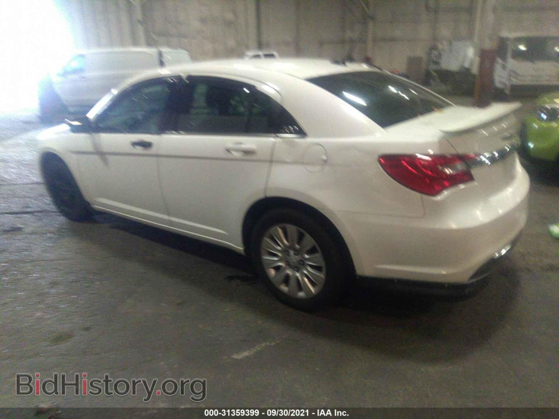2012 CHRYSLER 200 - VIN: 1C3CCBAB6CN112894 - Фото 3