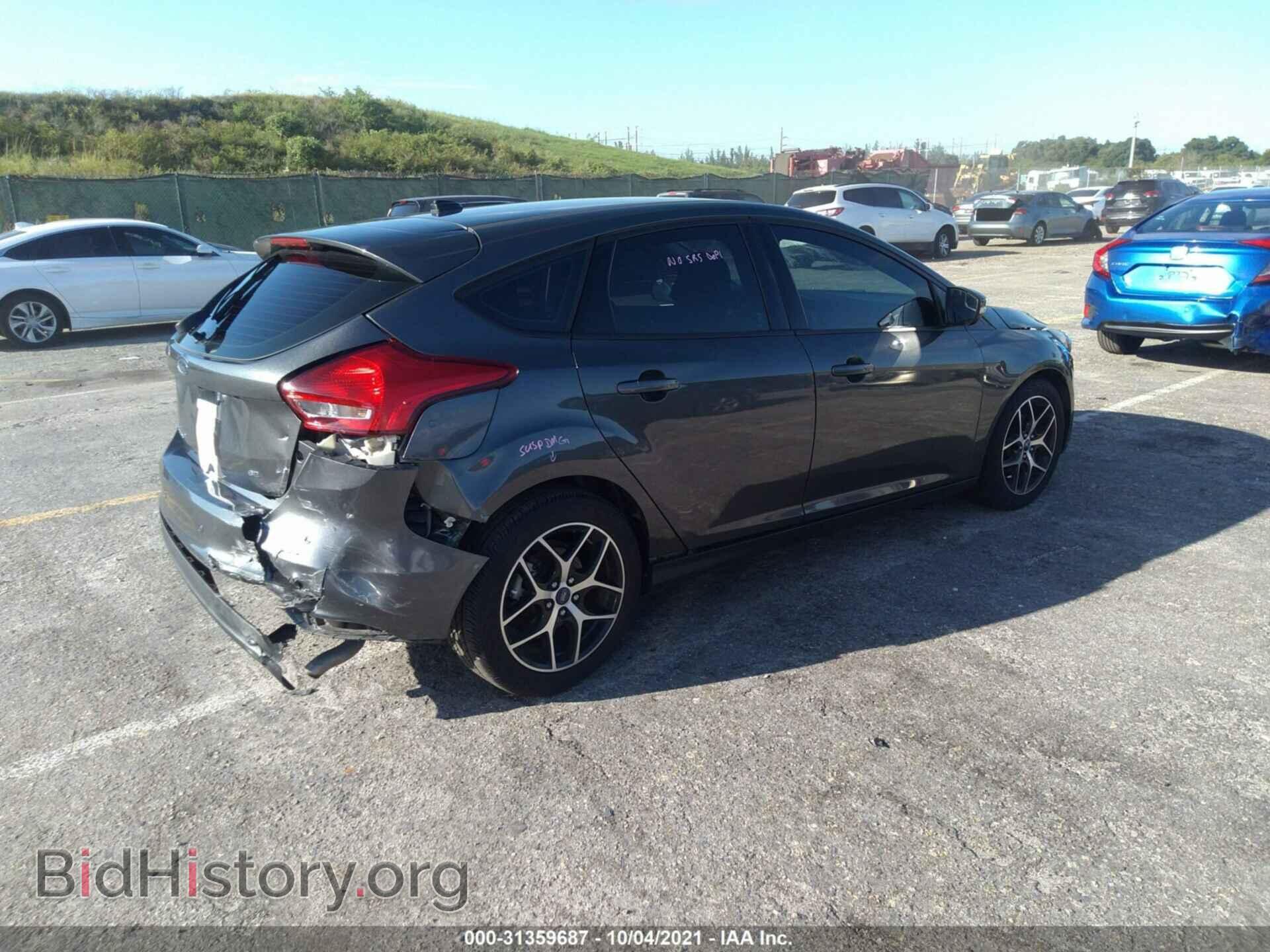 2017 FORD FOCUS - VIN: 1FADP3M24HL211860 - Photo 4