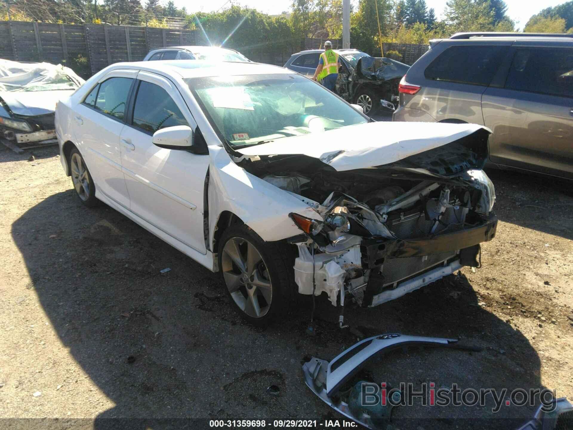 Photo 4T1BF1FK0EU799764 - TOYOTA CAMRY 2014