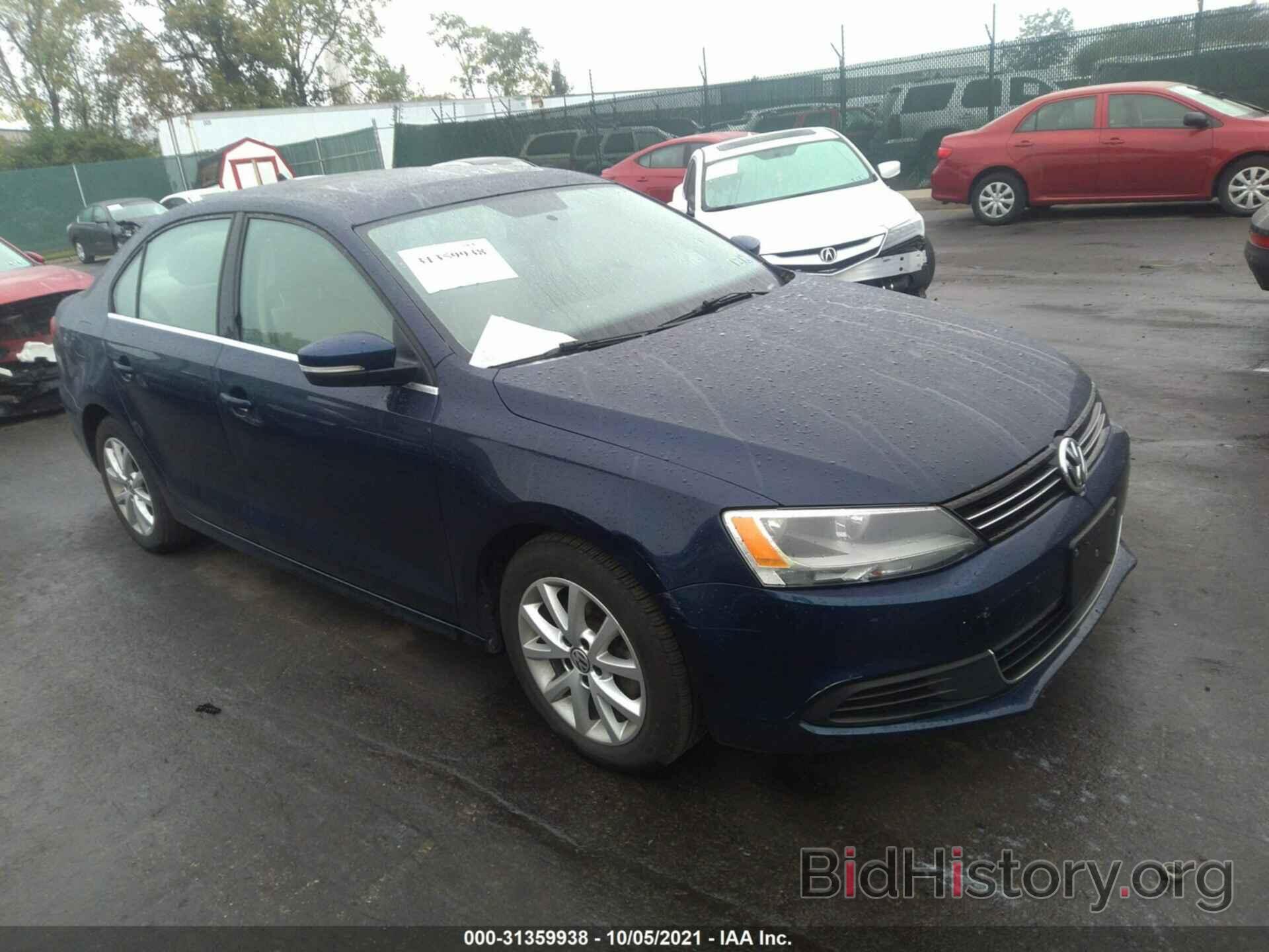 Photo 3VWD17AJ7EM385475 - VOLKSWAGEN JETTA SEDAN 2014