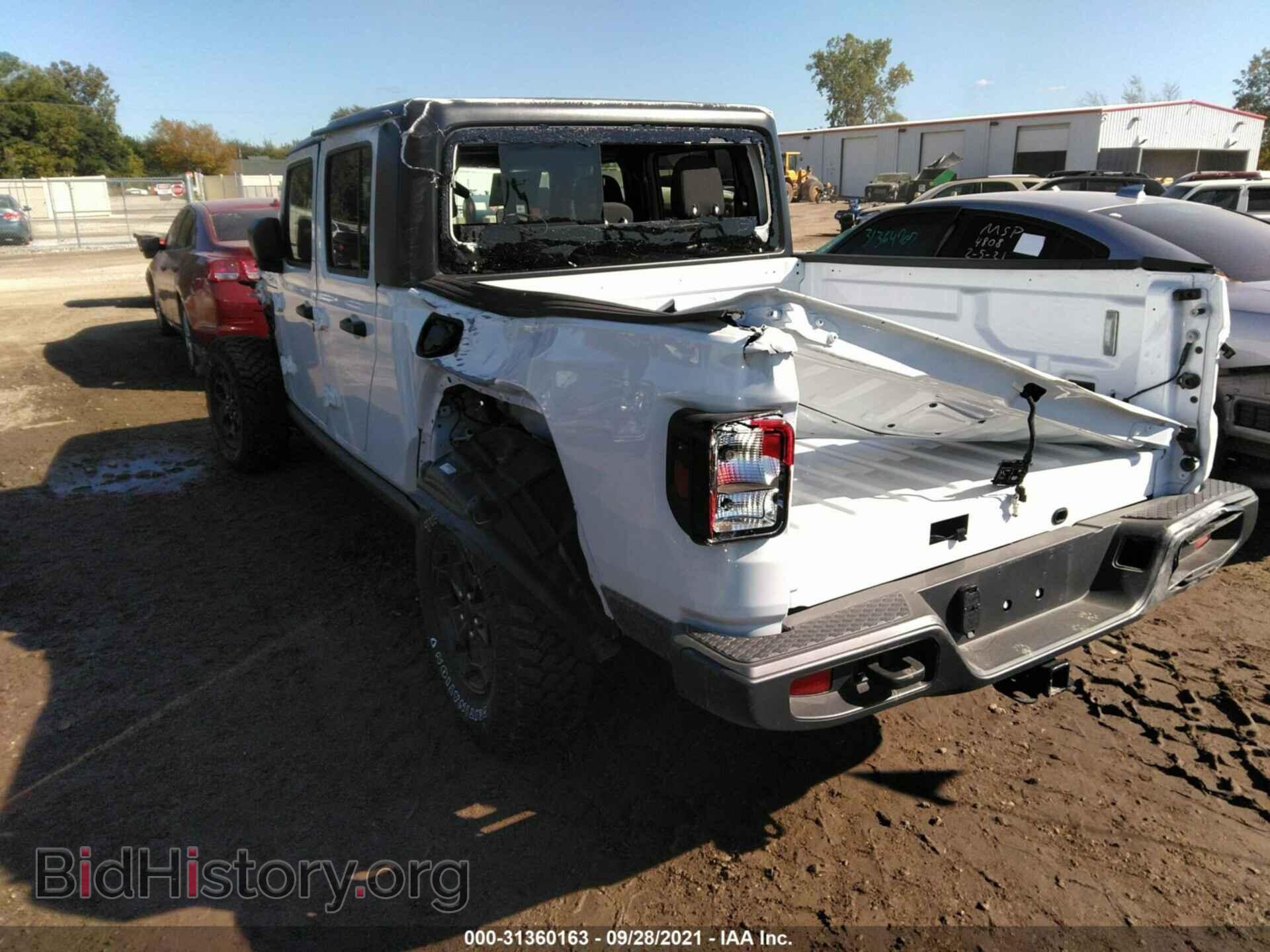 2021 JEEP GLADIATOR - VIN: 1C6HJTAG0ML559234 - Фото 3