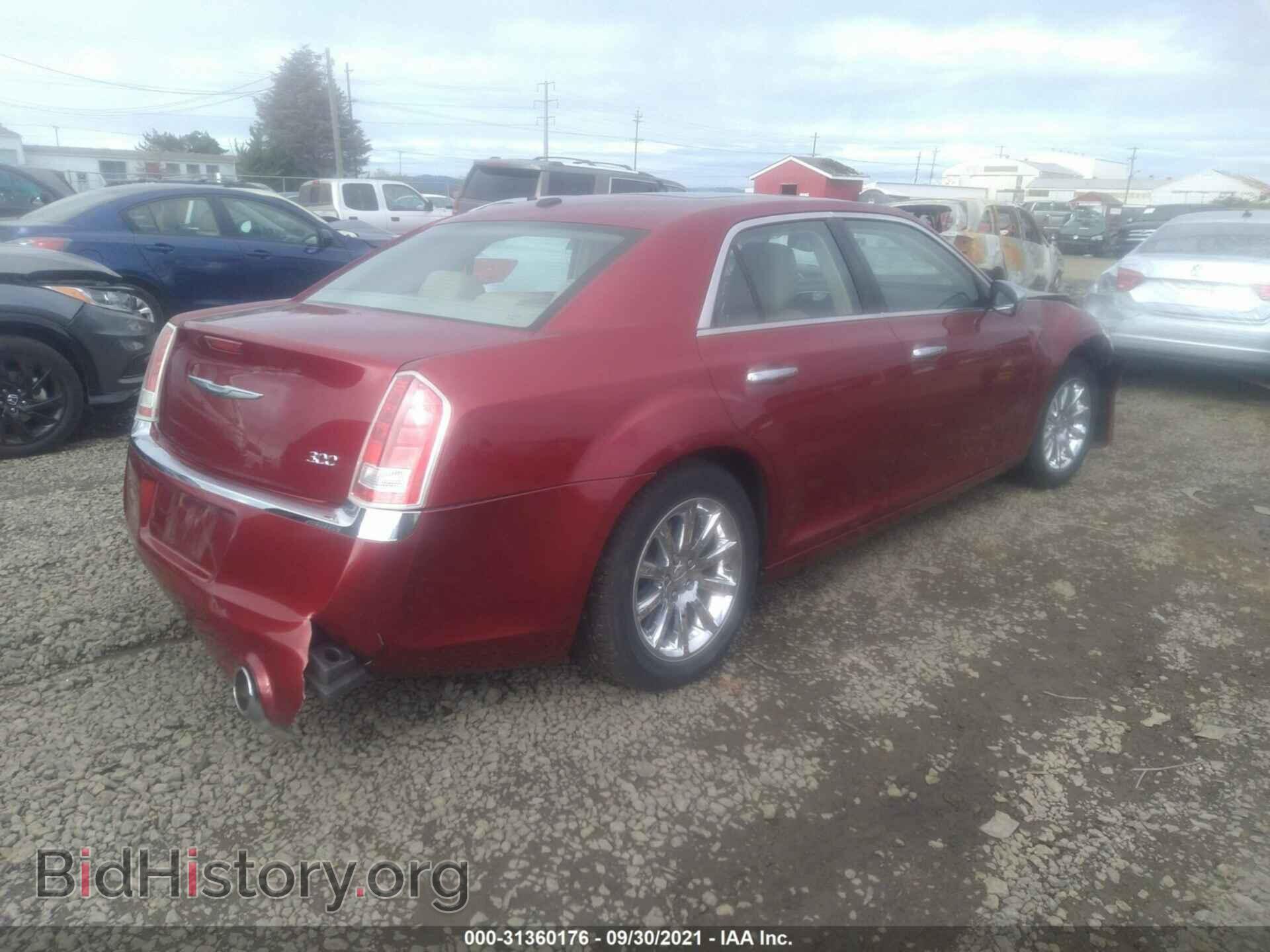 2011 CHRYSLER 300 - VIN: 2C3CA5CG5BH529253 - Фото 4