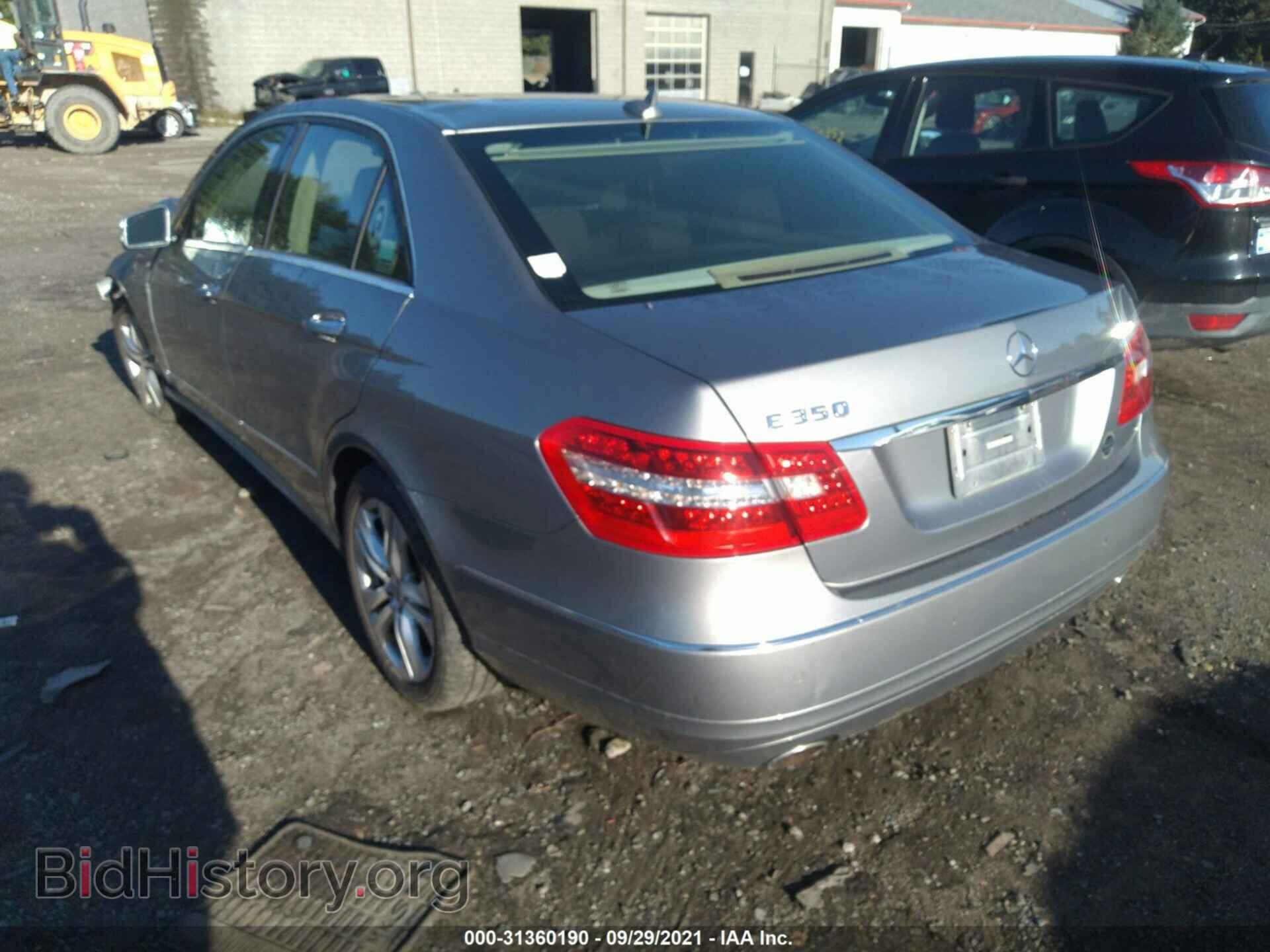 2011 MERCEDES-BENZ E-CLASS - VIN: WDDHF8HB7BA287586 - Фото 3