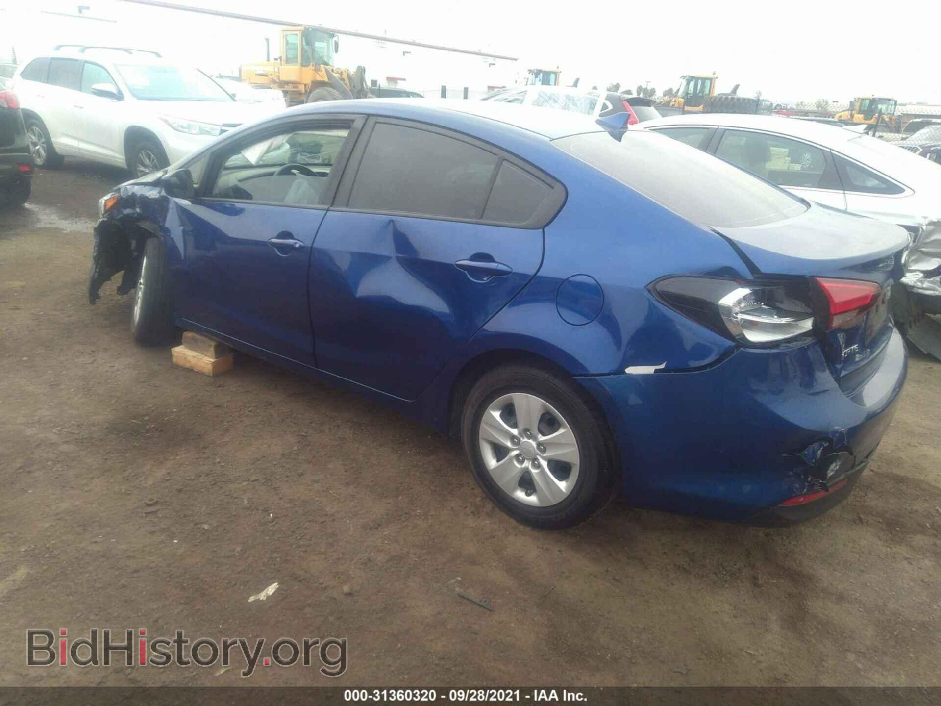 2017 KIA FORTE - VIN: 3KPFK4A71HE041344 - Фото 3