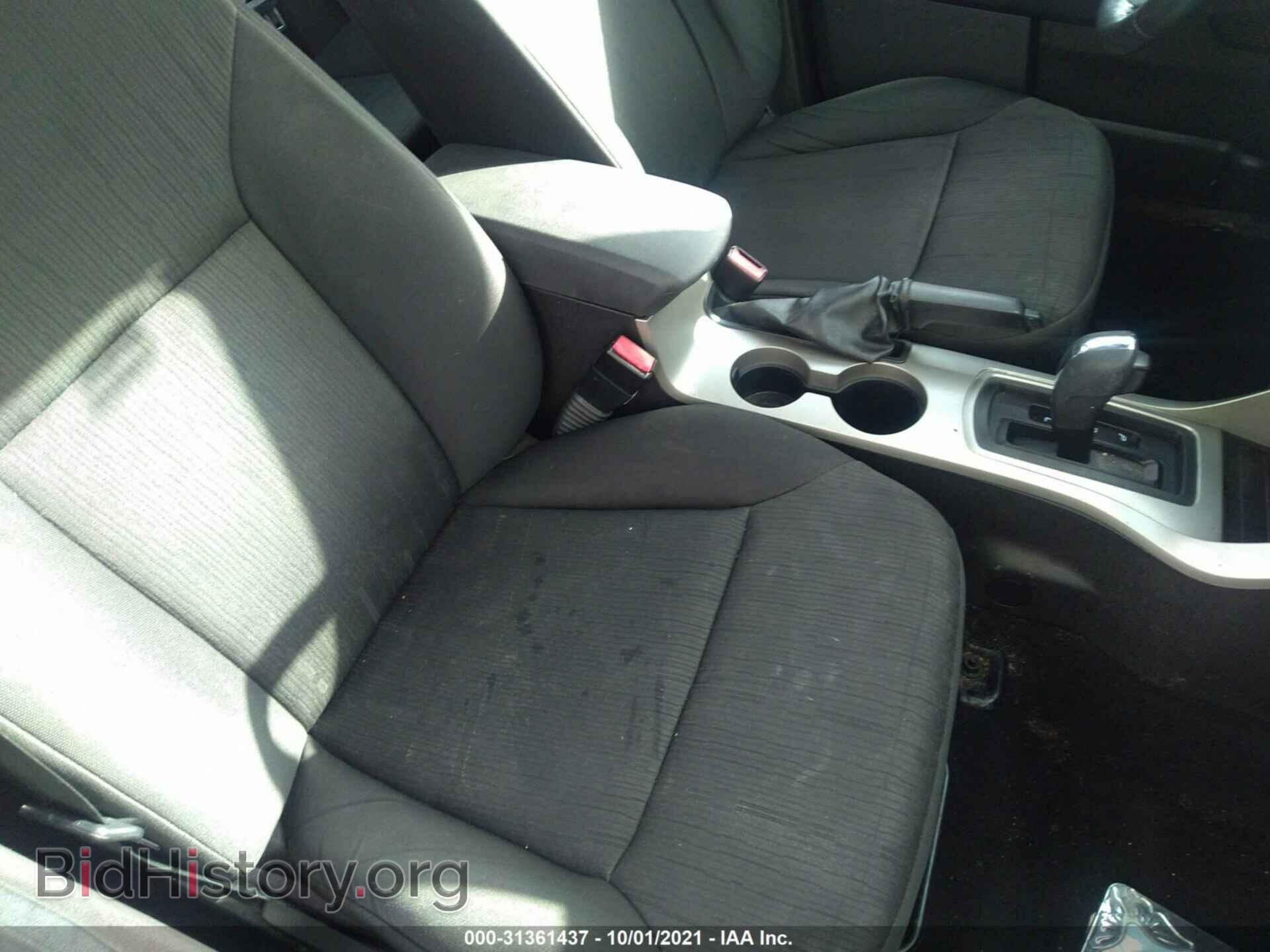 2011 FORD FOCUS - VIN: 1FAHP3FN2BW151091 - Photo 5