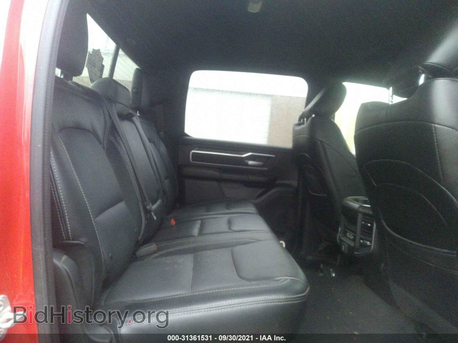 2019 RAM 1500 - VIN: 1C6SRFFTXKN578767 - Фото 8