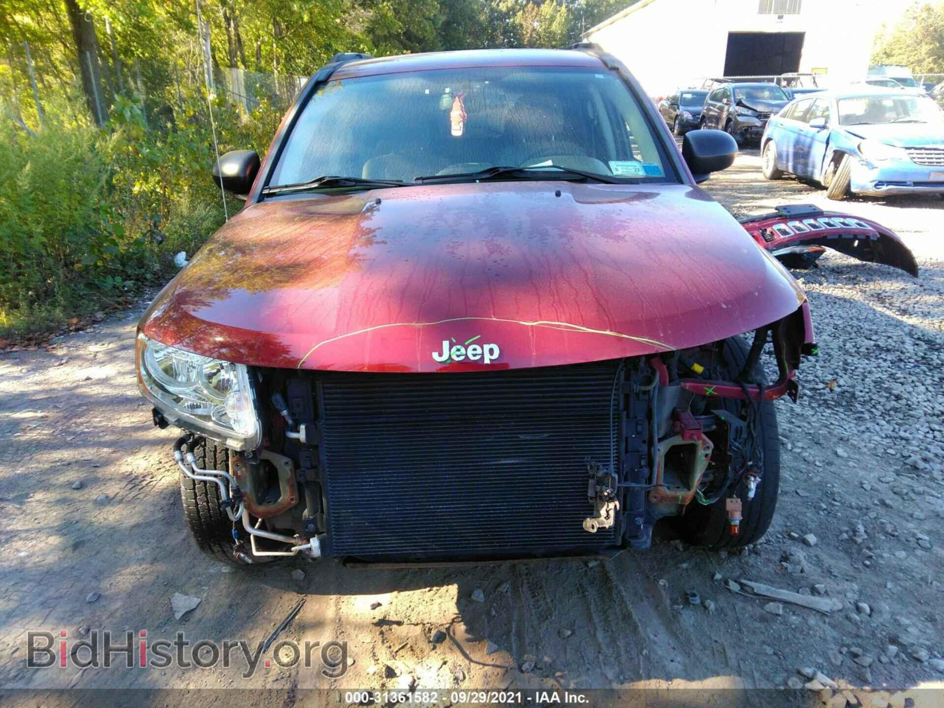 2011 JEEP COMPASS - VIN: 1J4NF1FB5BD211140 - Photo 6