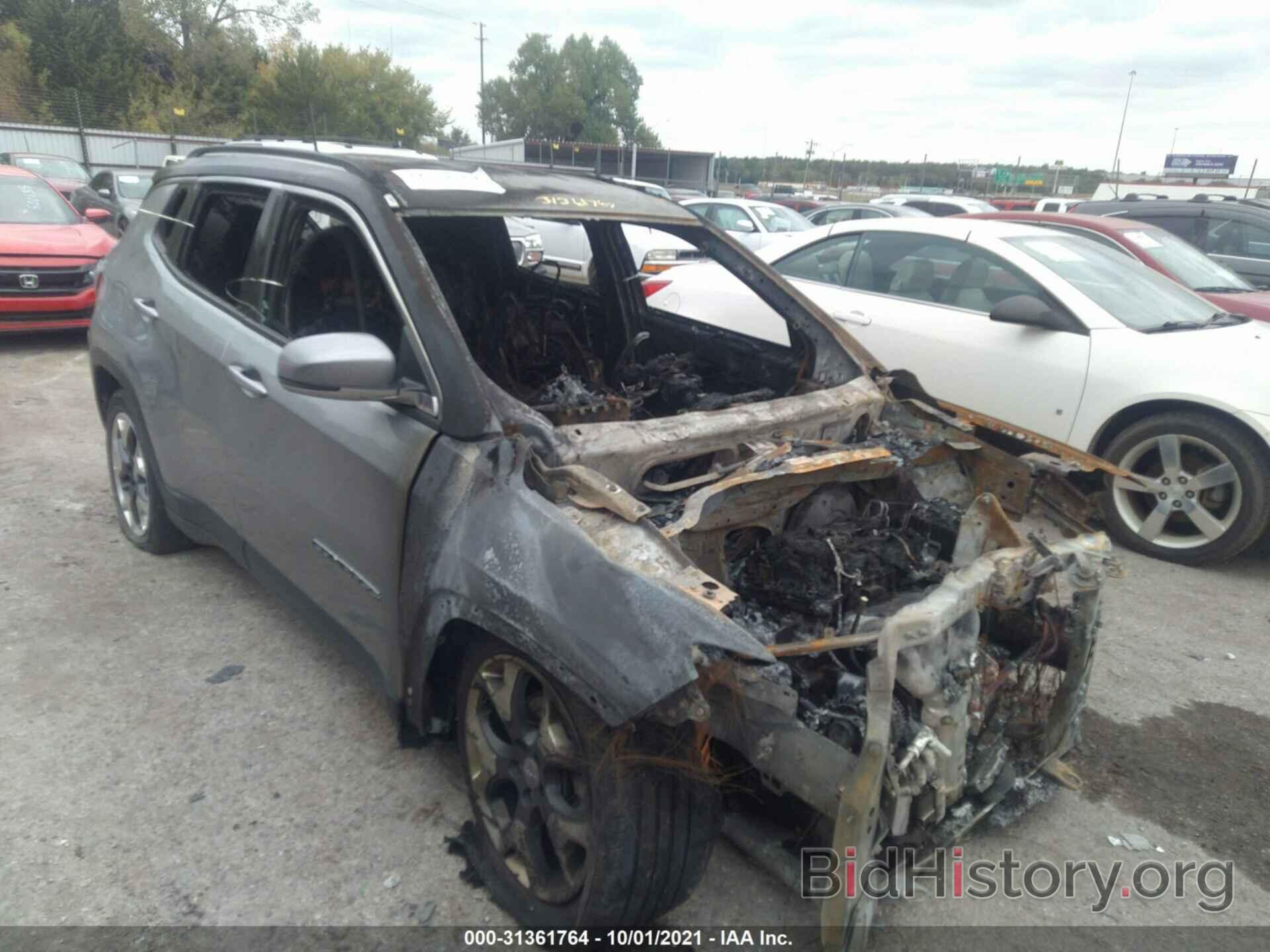 Photo 3C4NJCCB9LT165893 - JEEP COMPASS 2020