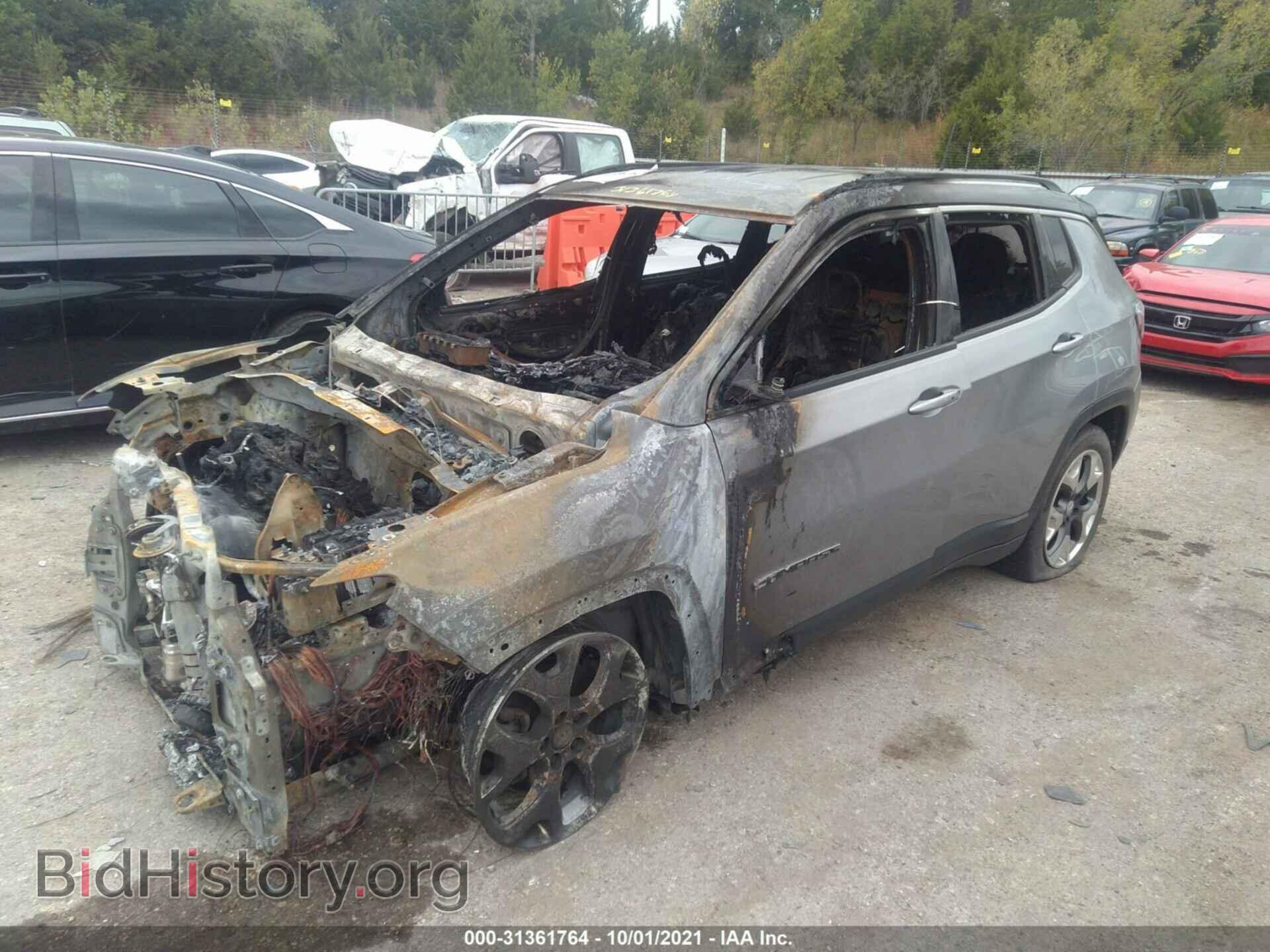 2020 JEEP COMPASS - VIN: 3C4NJCCB9LT165893 - Фото 2