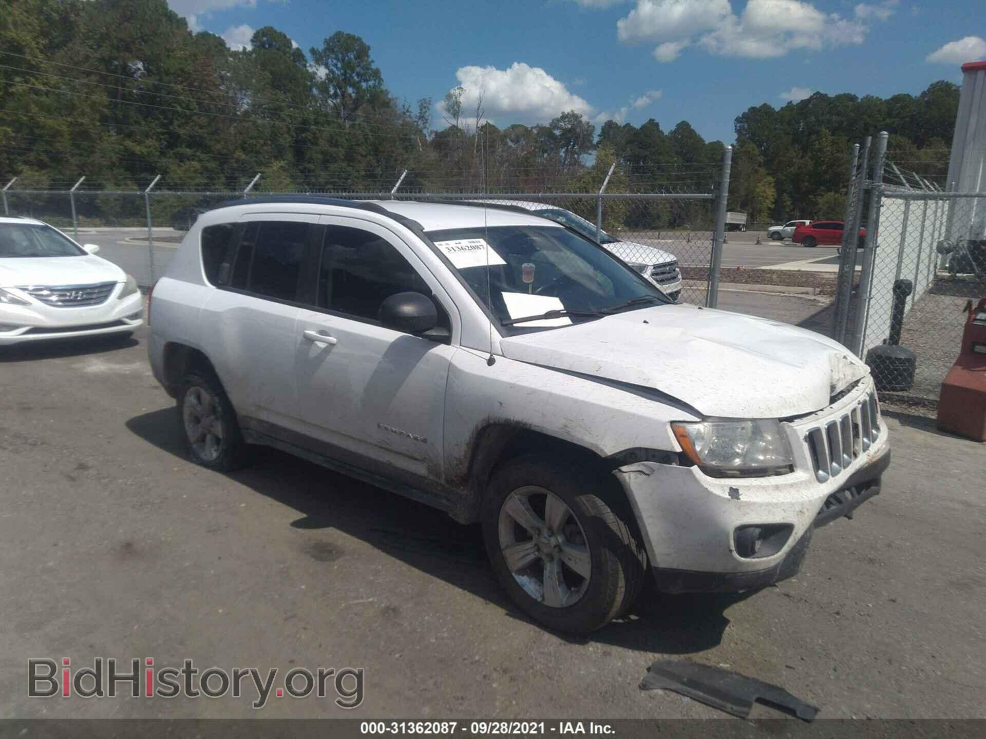 Фотография 1C4NJDCB0CD612607 - JEEP COMPASS 2012