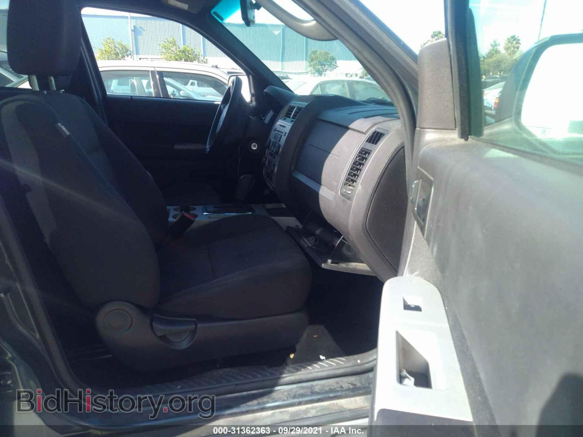 2009 FORD ESCAPE - VIN: 1FMCU93G19KB96266 - Фото 5