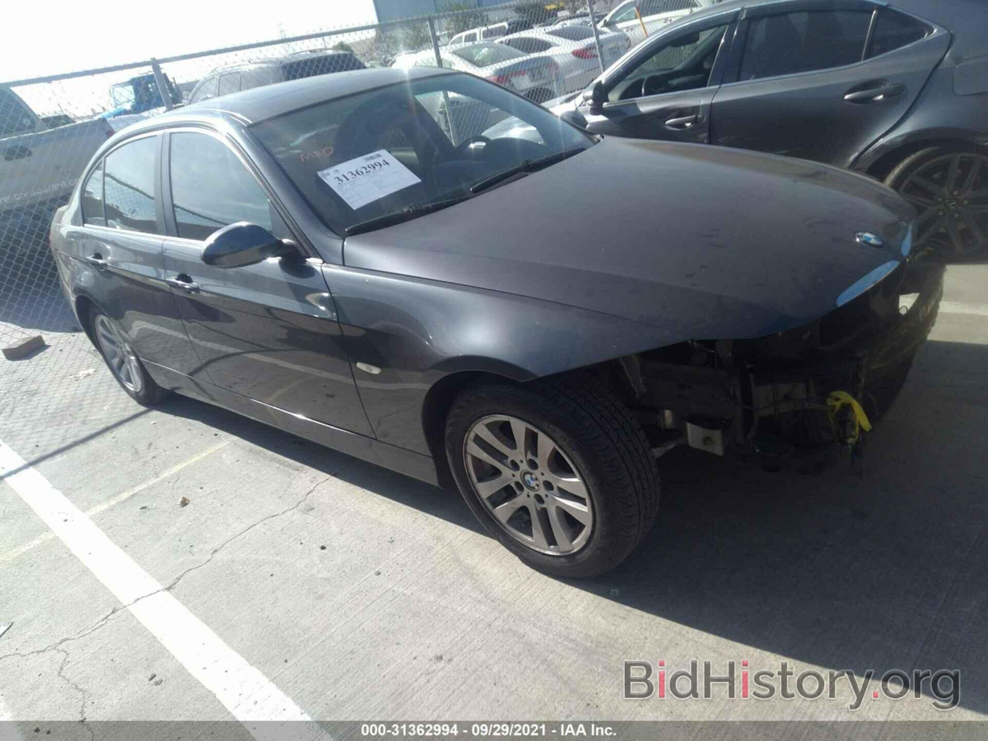 Photo WBAVA33527P140755 - BMW 3 SERIES 2007