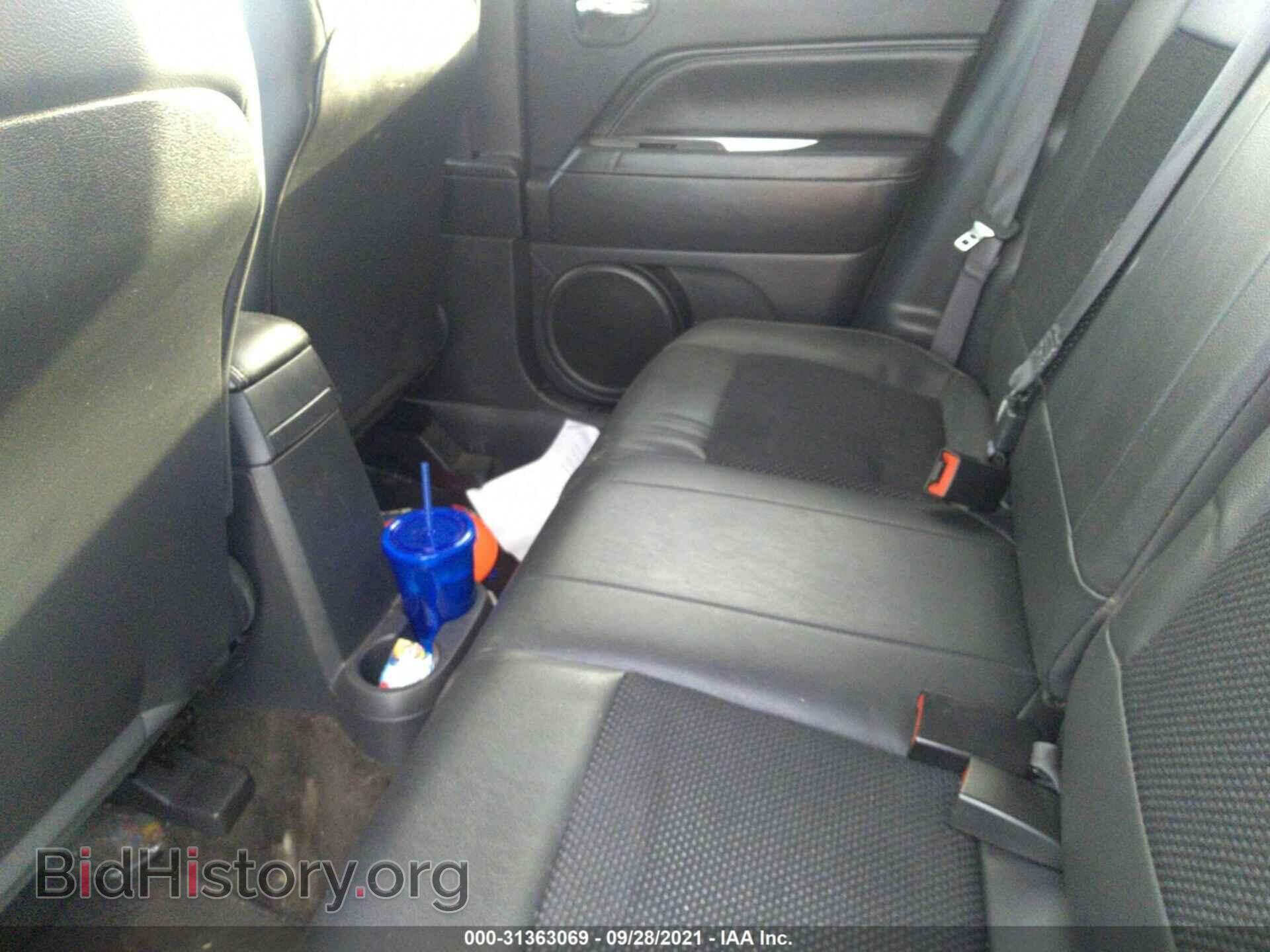 2016 JEEP COMPASS - VIN: 1C4NJCEA4GD666772 - Фото 8