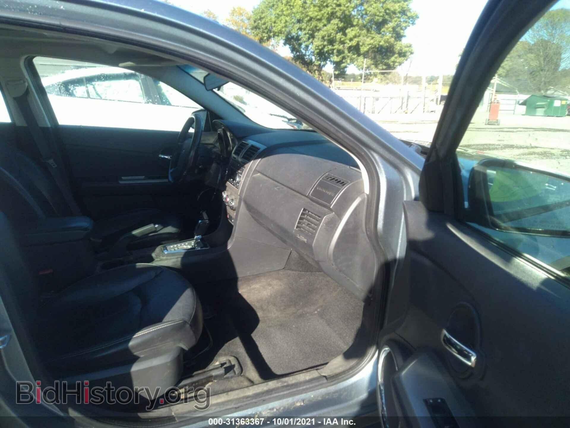 2010 DODGE AVENGER - VIN: 1B3CC5FBXAN222058 - Photo 5