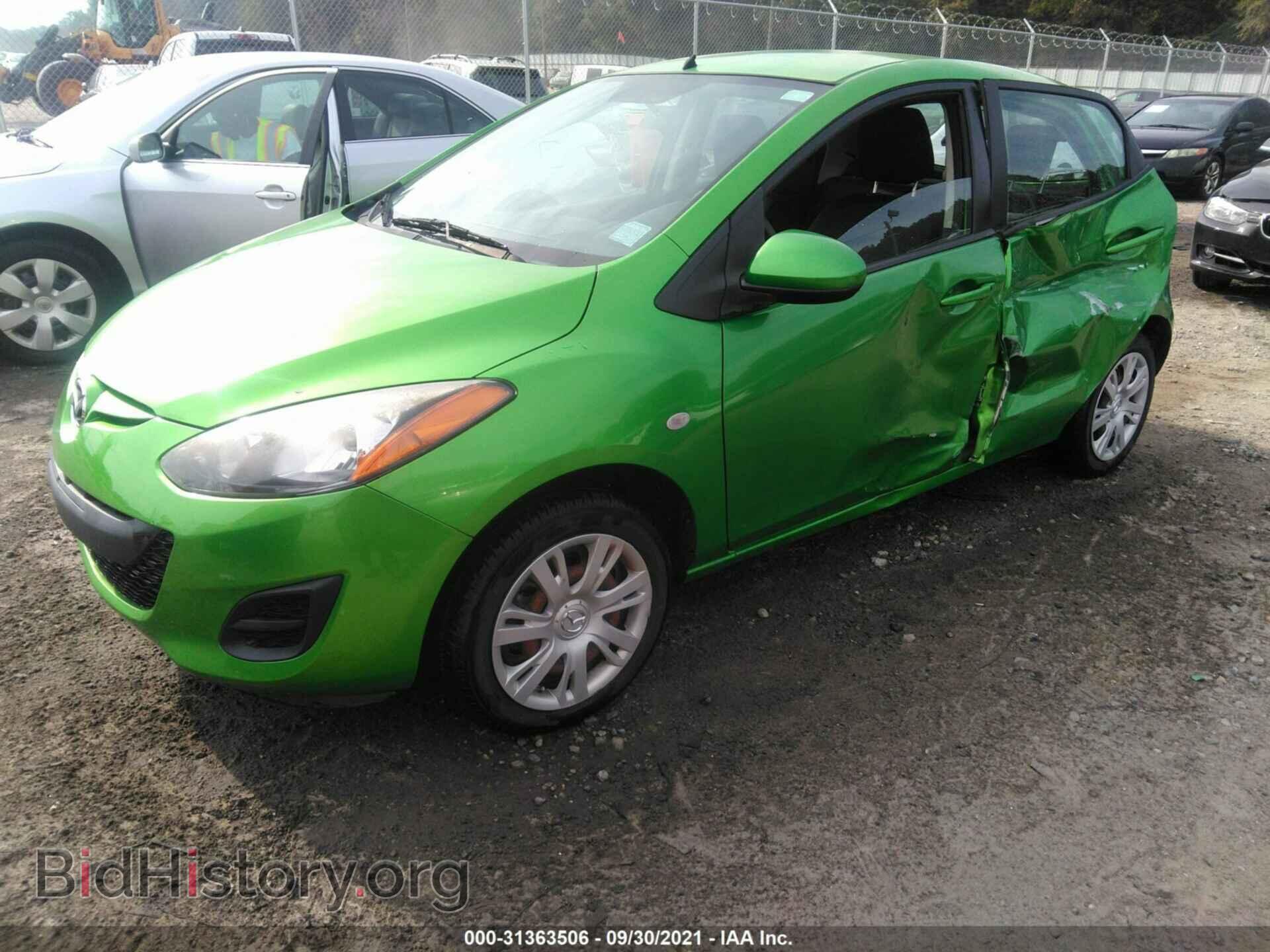 2013 MAZDA MAZDA2 - VIN: JM1DE1KY8D0157938 - Фото 2