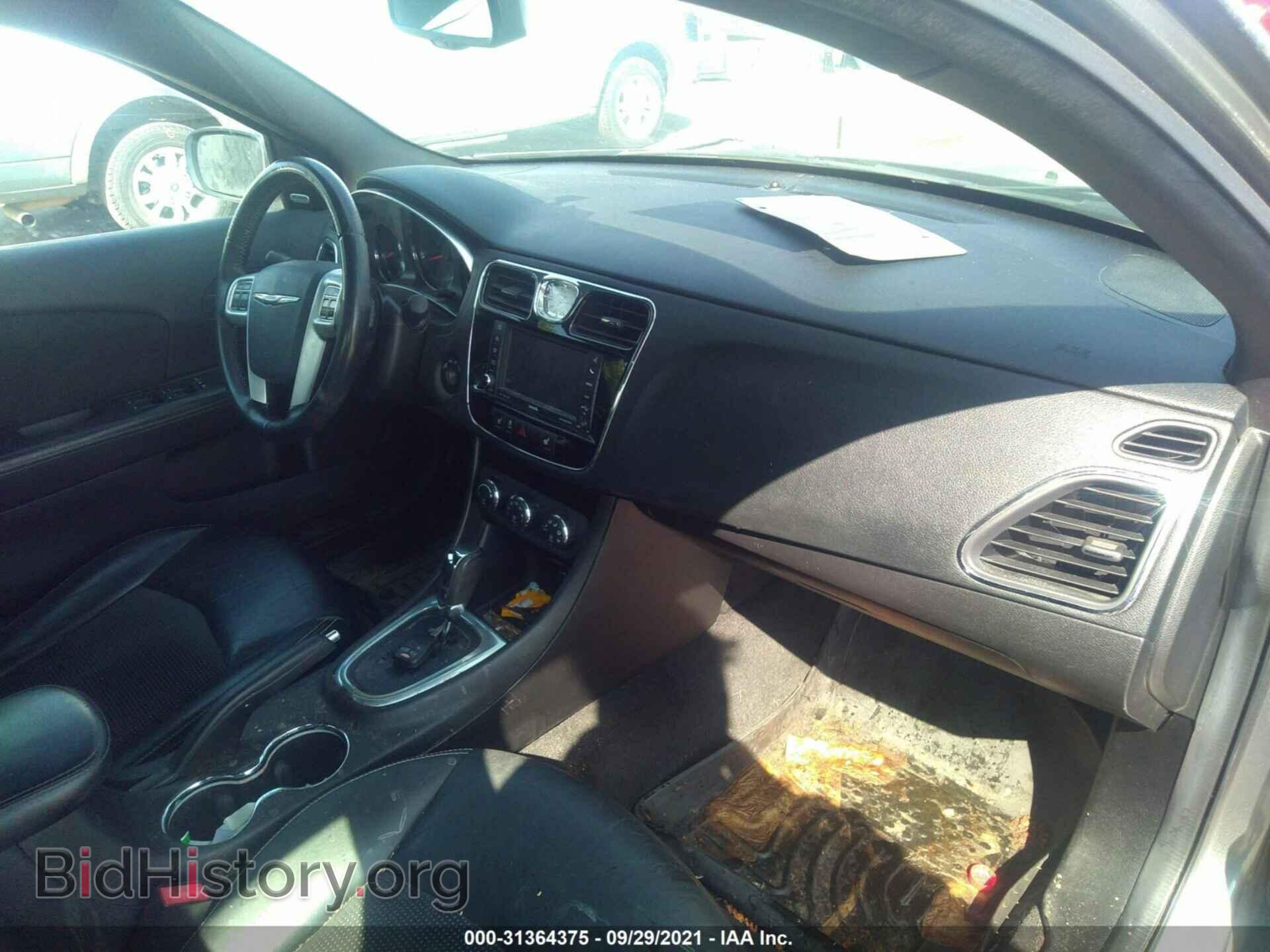 2013 CHRYSLER 200 - VIN: 1C3CCBCG6DN755076 - Фото 5