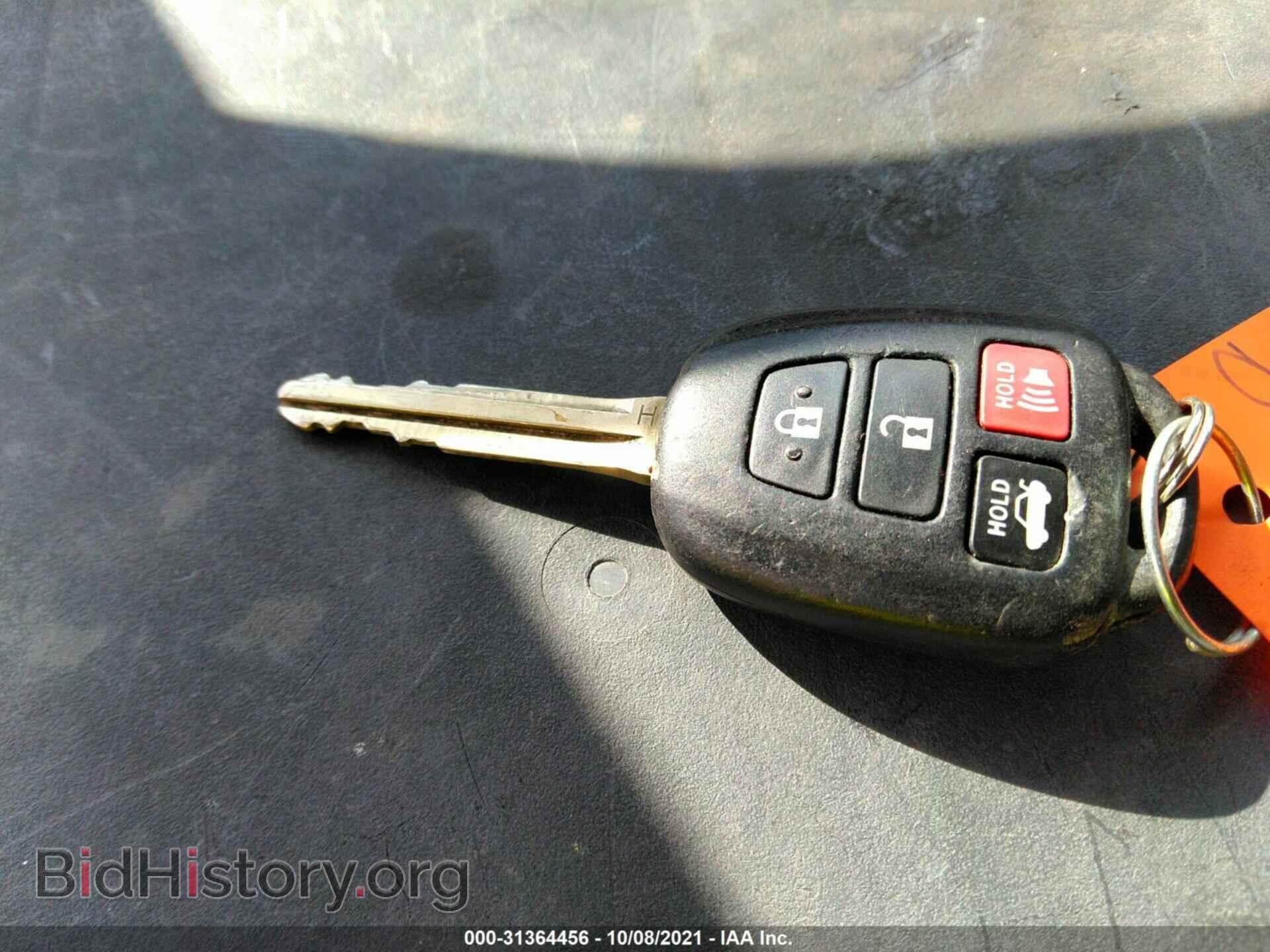 2014 TOYOTA COROLLA - VIN: 5YFBURHE0EP008114 - Фото 11