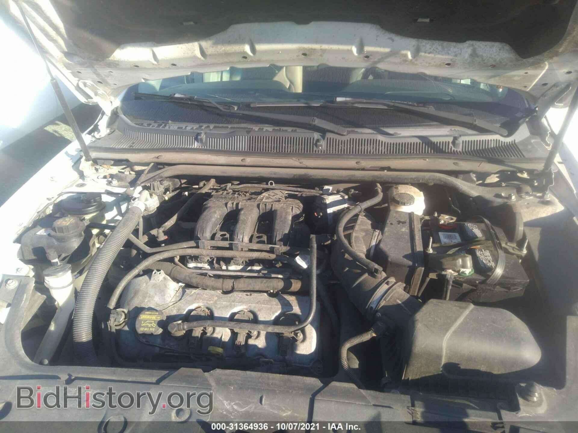 2011 FORD TAURUS - VIN: 1FAHP2DW2BG133884 - Фото 10