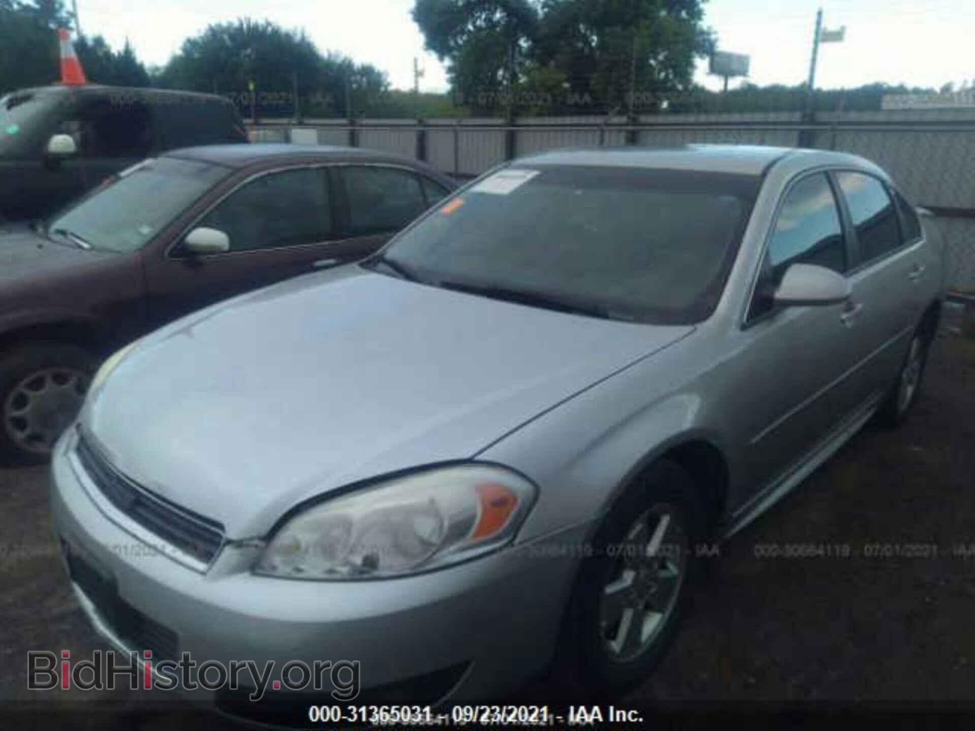 2010 CHEVROLET IMPALA - VIN: 2G1WB5EK9A1216780 - Фото 2
