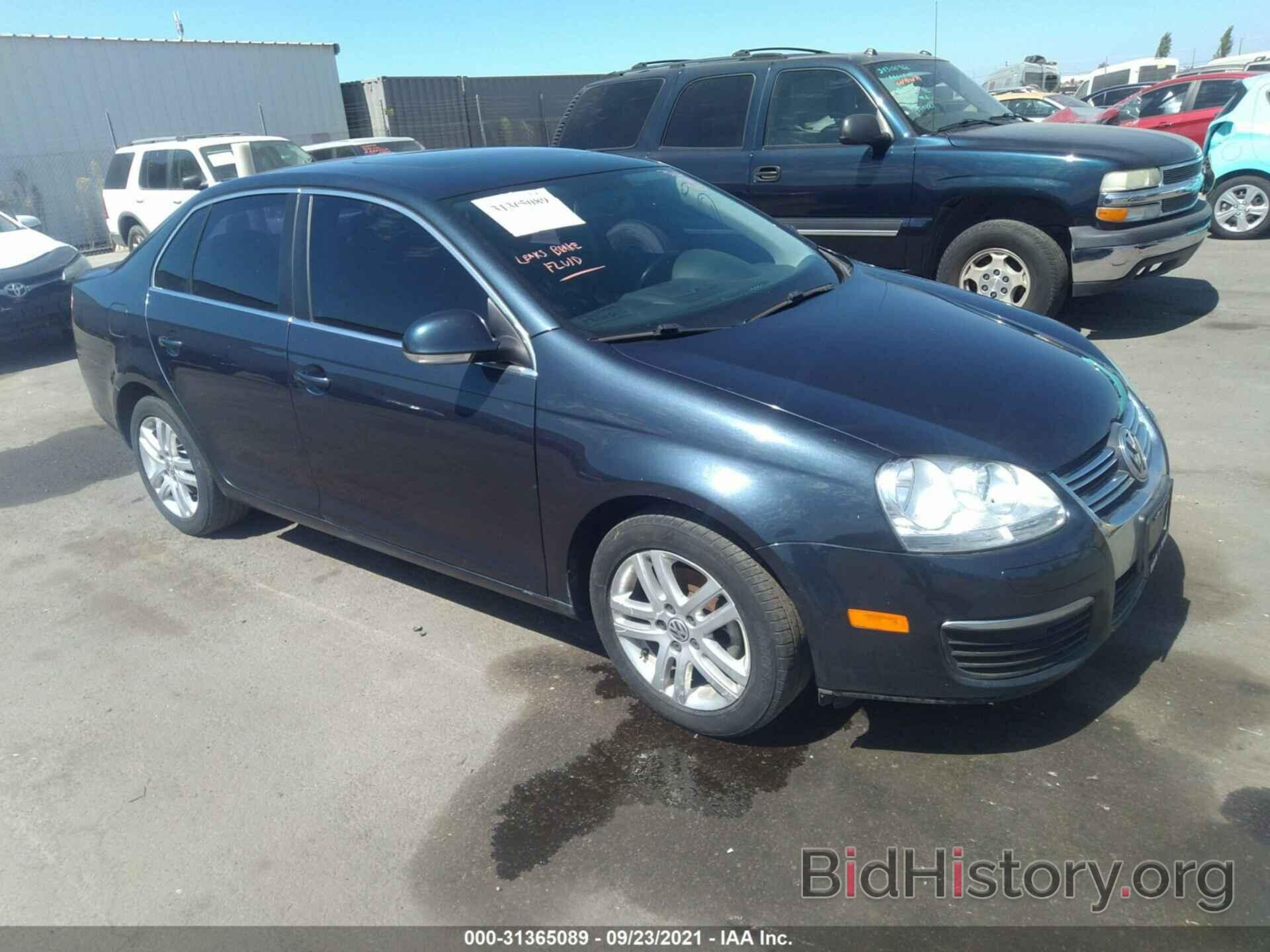 Photo 3VWRL8AJ5AM133188 - VOLKSWAGEN JETTA SEDAN 2010