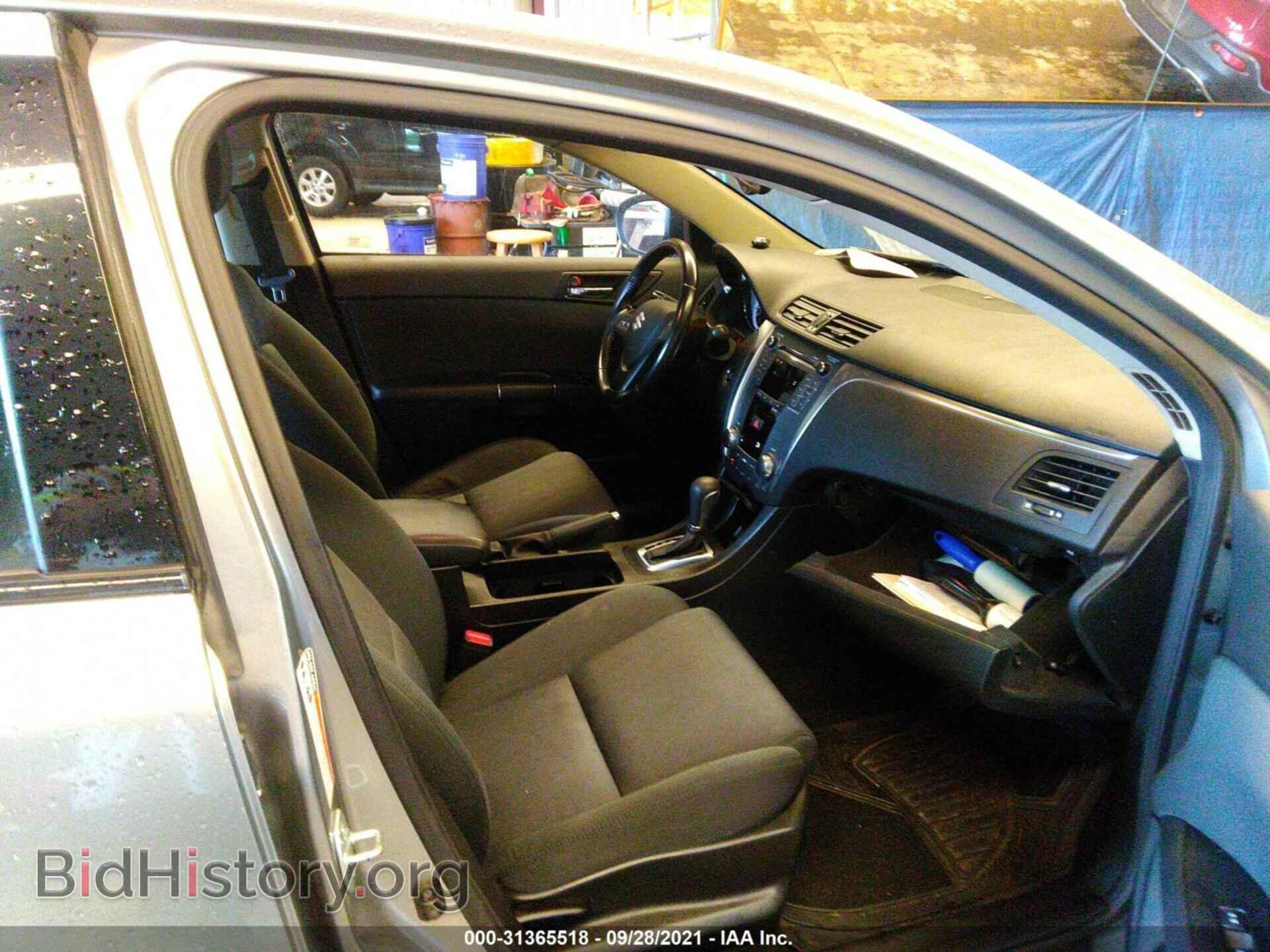 2010 SUZUKI KIZASHI - VIN: JS2RF9A10A6100105 - Photo 5