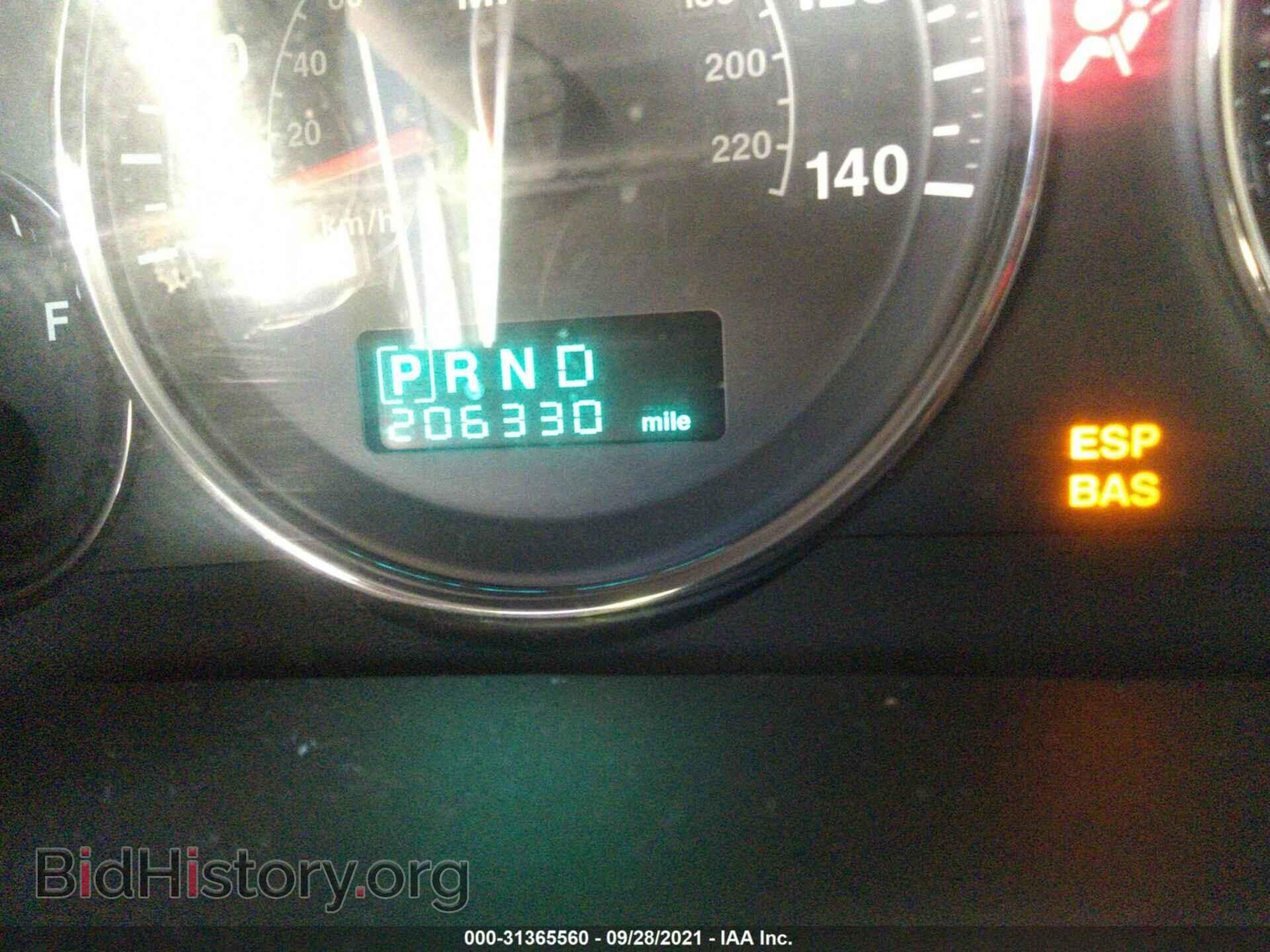 2007 JEEP COMMANDER - VIN: 1J8HG48K47C654108 - Фото 7