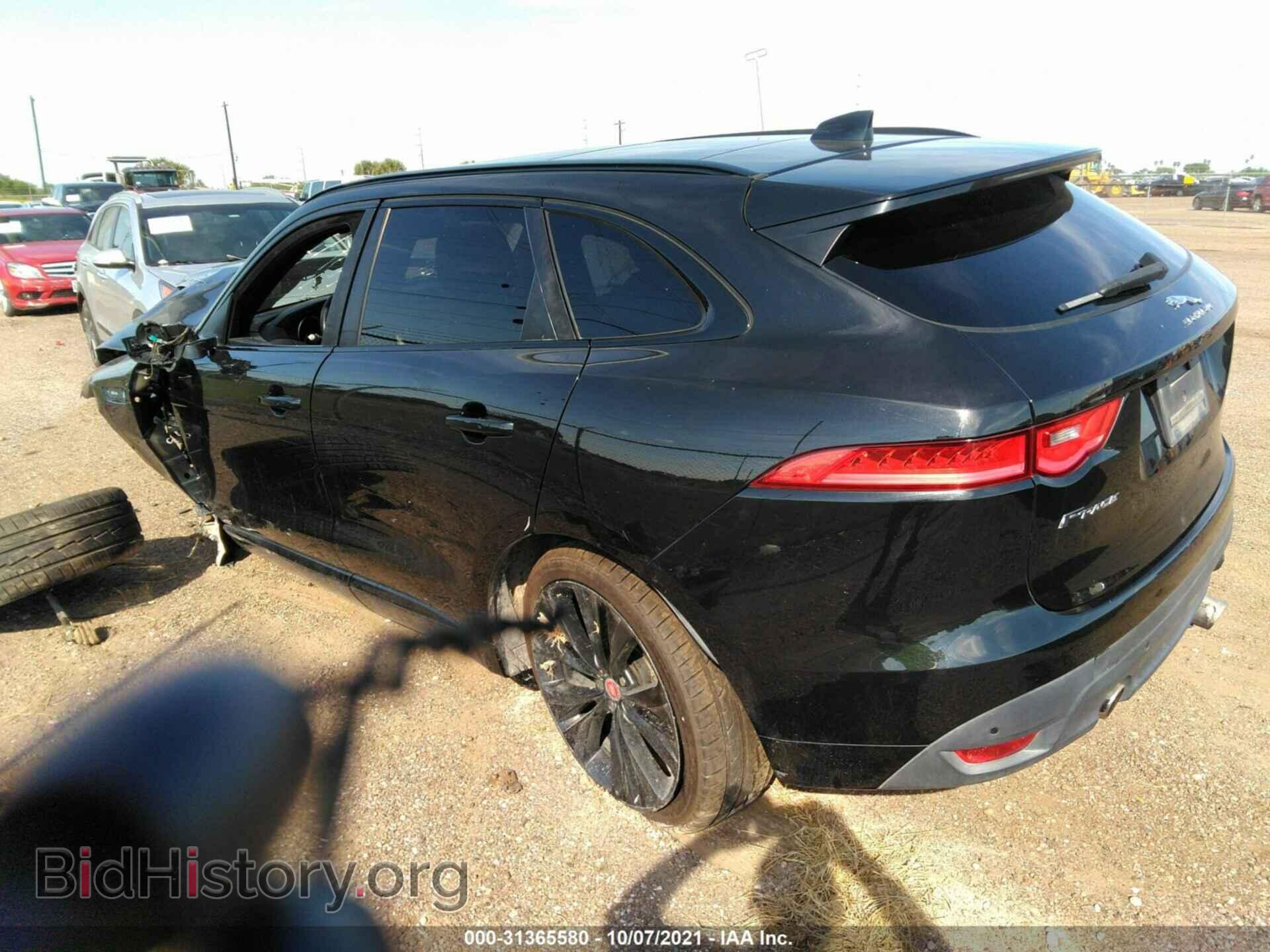 2018 JAGUAR F-PACE - VIN: SADCL2EV4JA258980 - Фото 3