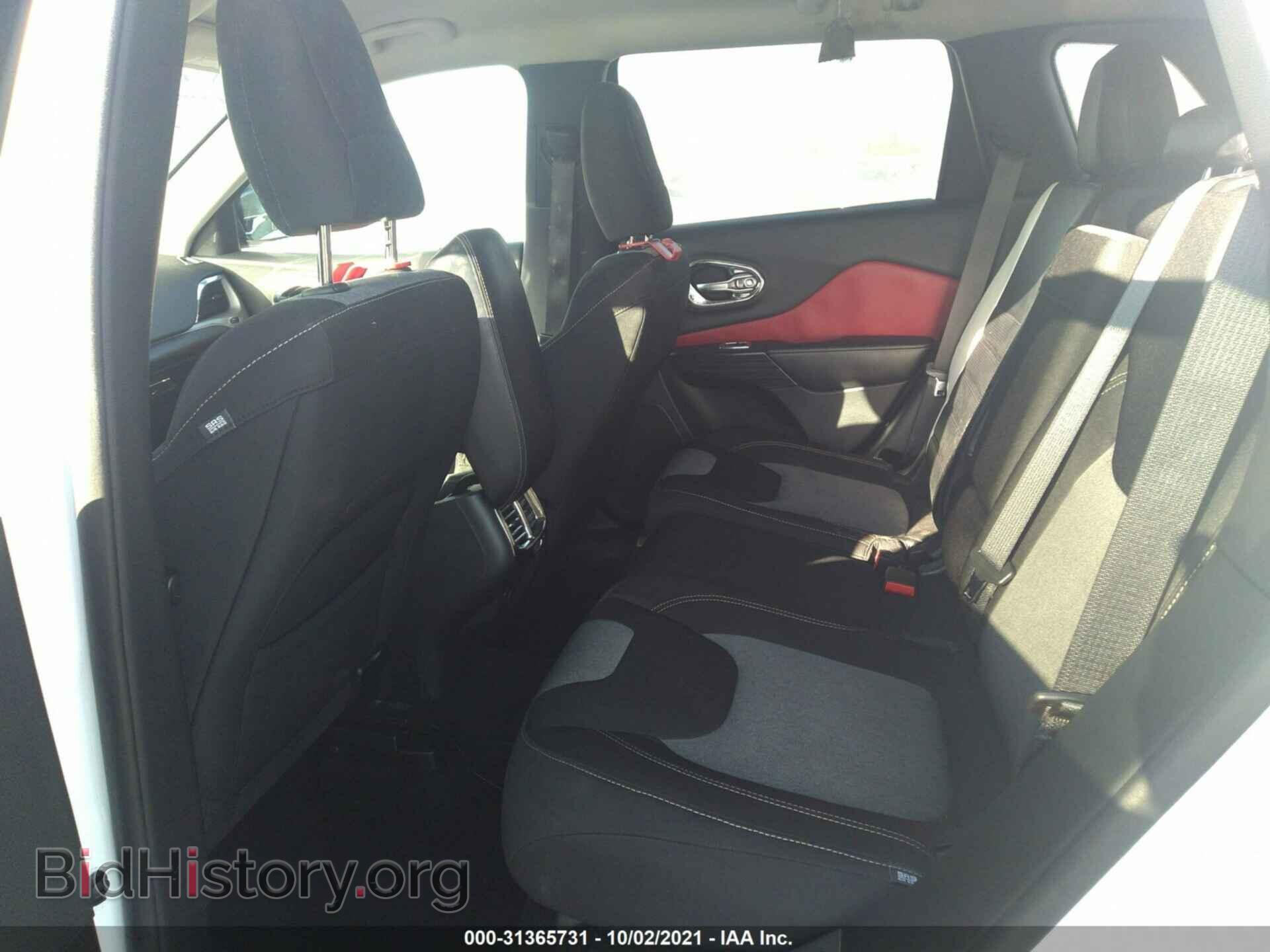 2014 JEEP CHEROKEE - VIN: 1C4PJLCB8EW149593 - Фото 8