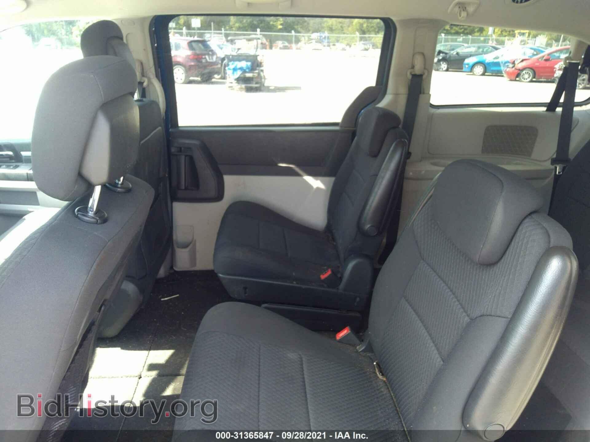 2010 DODGE GRAND CARAVAN - VIN: 2D4RN4DE3AR411635 - Фото 8