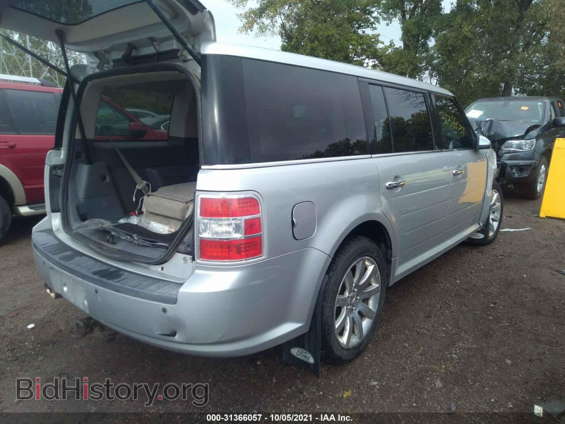2009 FORD FLEX - VIN: 2FMEK63C49BB08444 - Фото 4