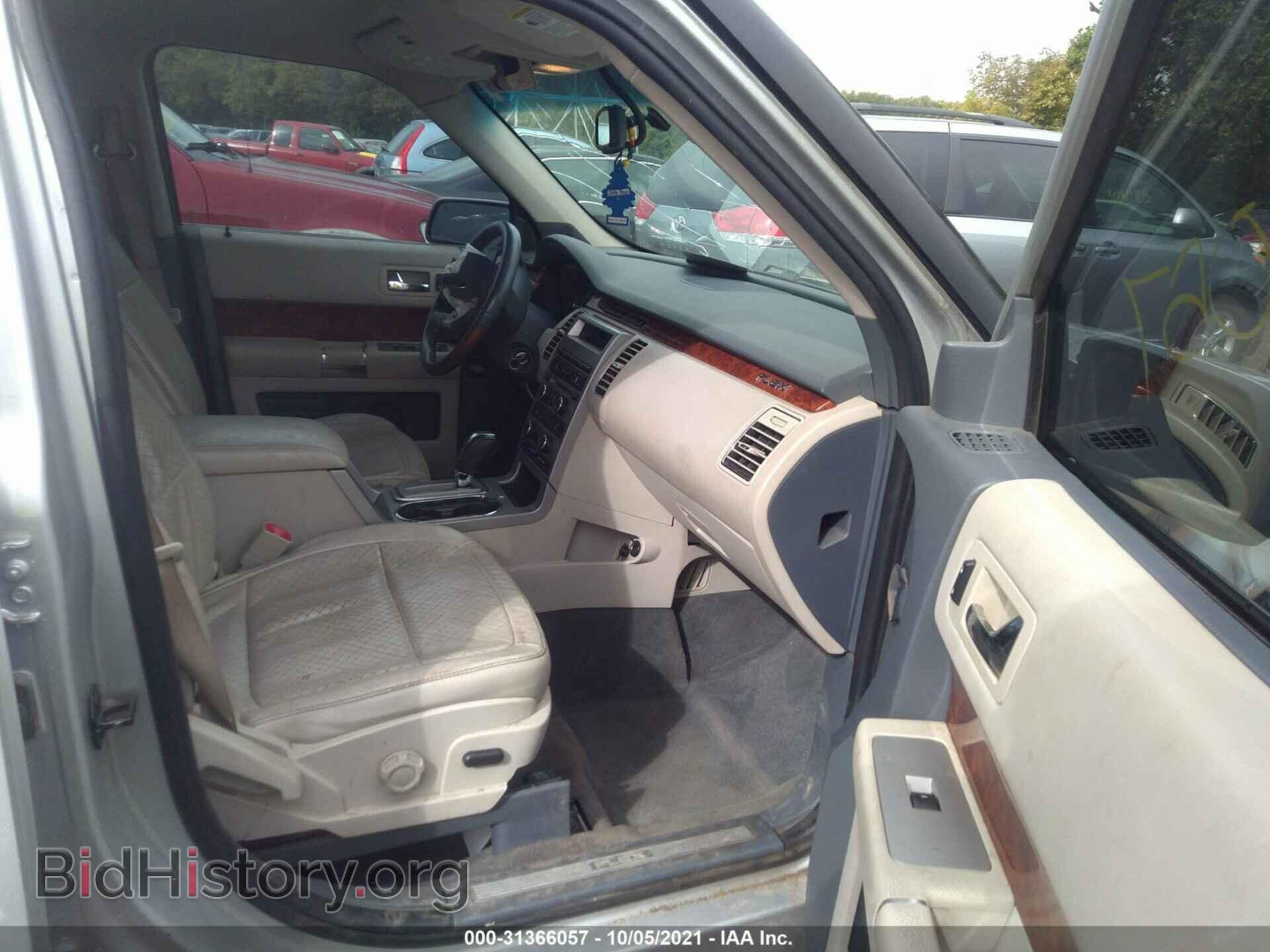 2009 FORD FLEX - VIN: 2FMEK63C49BB08444 - Фото 5