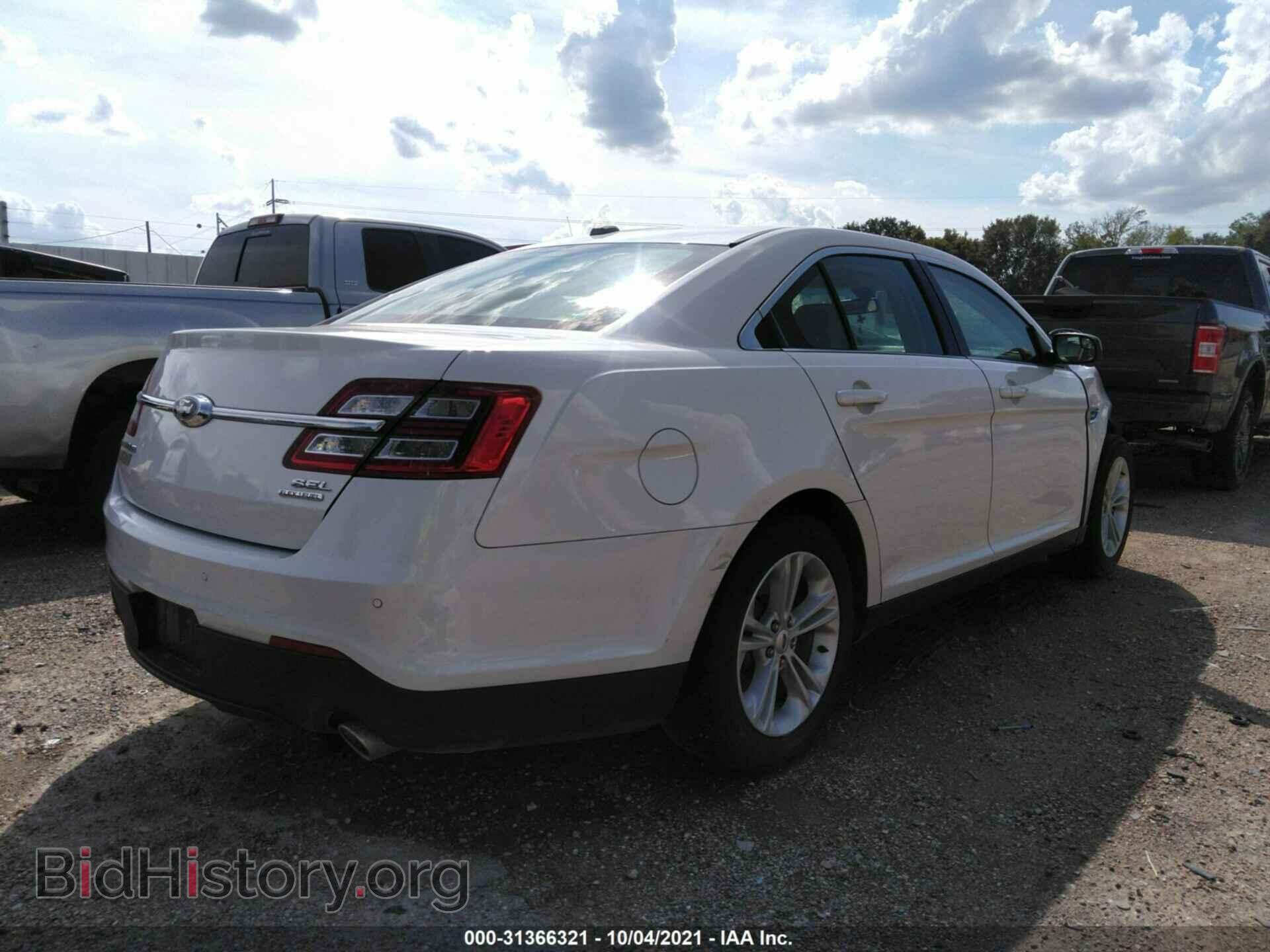 2015 FORD TAURUS - VIN: 1FAHP2E8XFG189657 - Фото 4