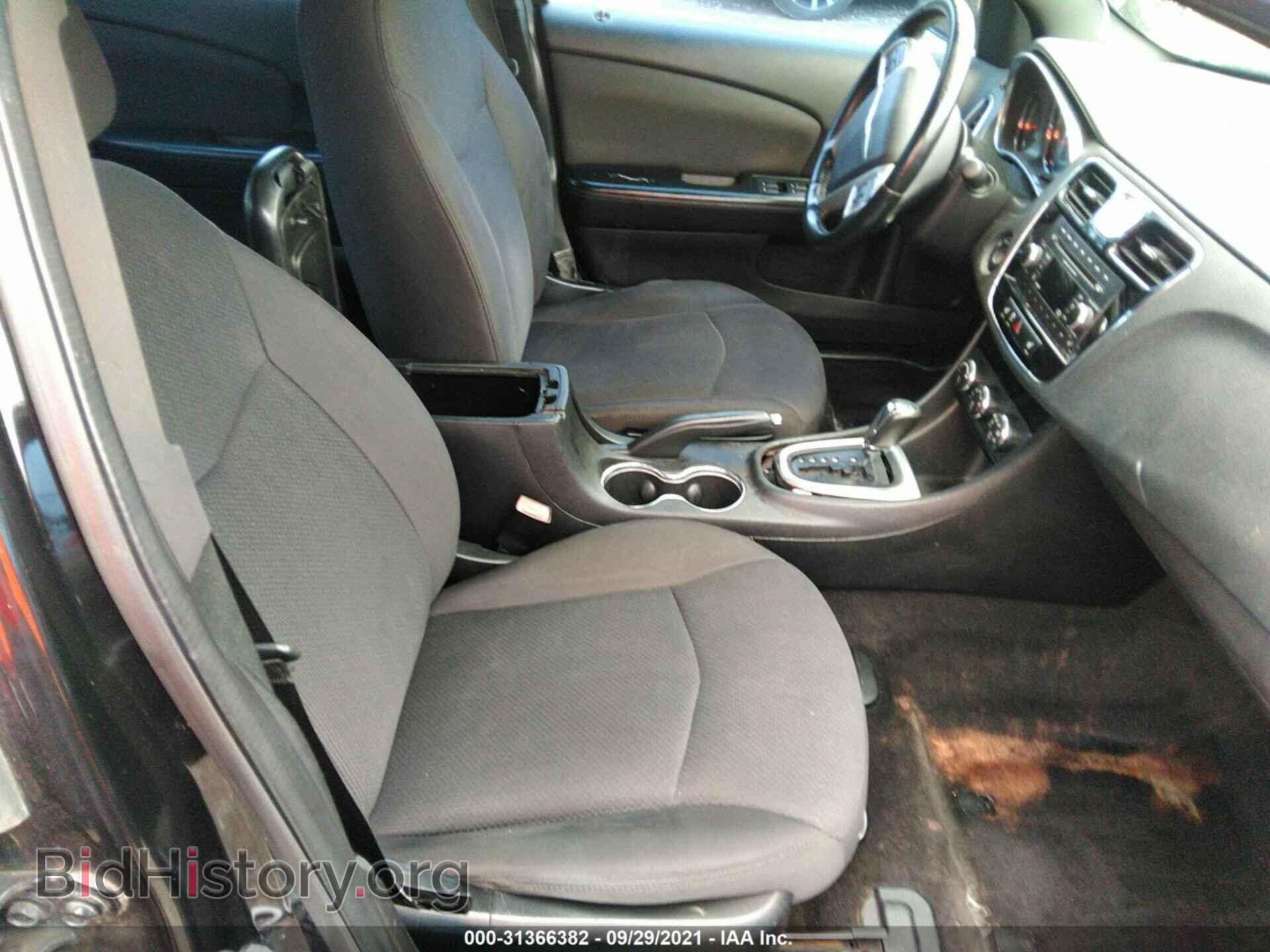 2012 CHRYSLER 200 - VIN: 1C3CCBBB6CN247663 - Photo 5
