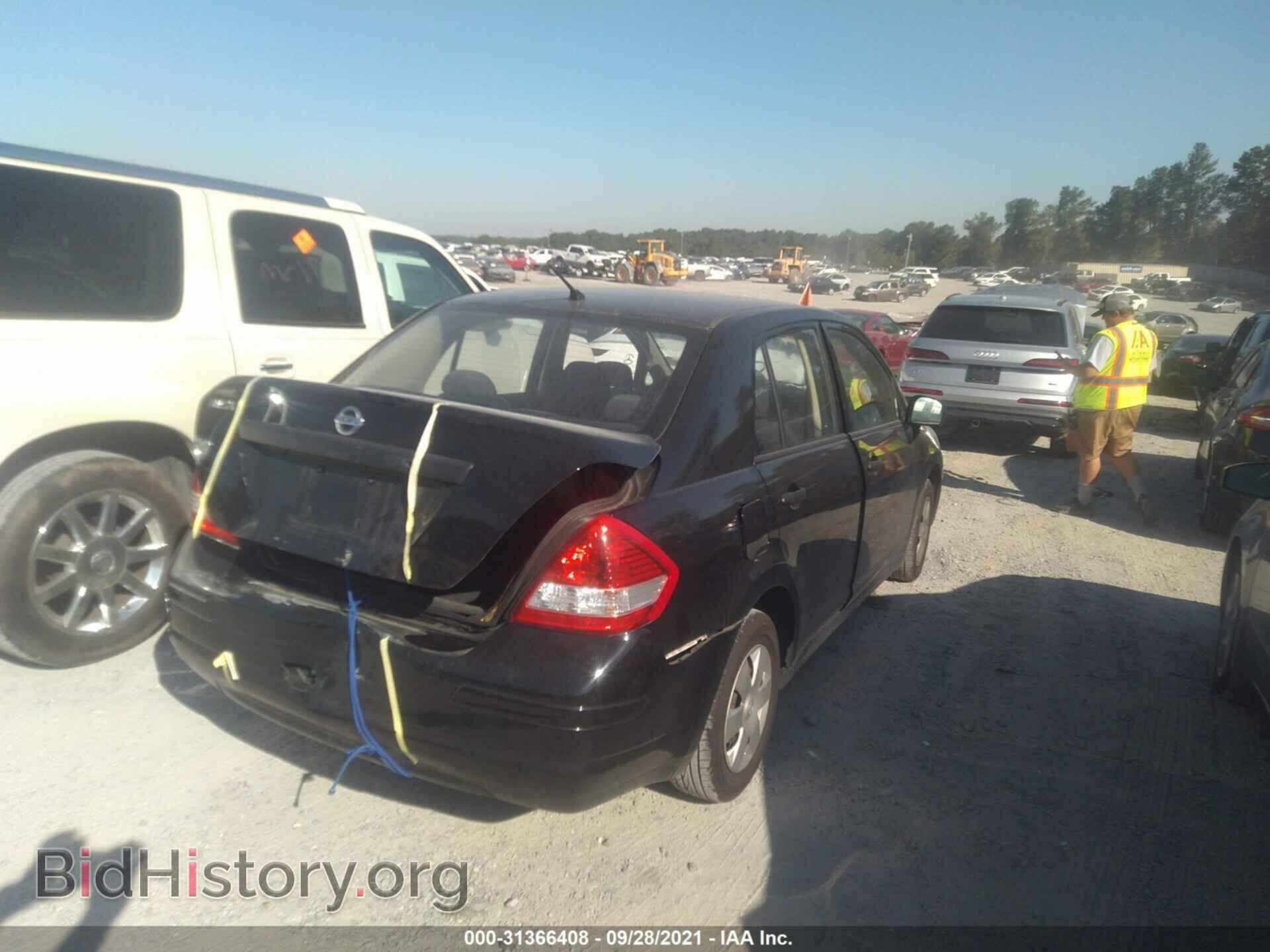 2011 NISSAN VERSA - VIN: 3N1CC1AP9BL446582 - Фото 4