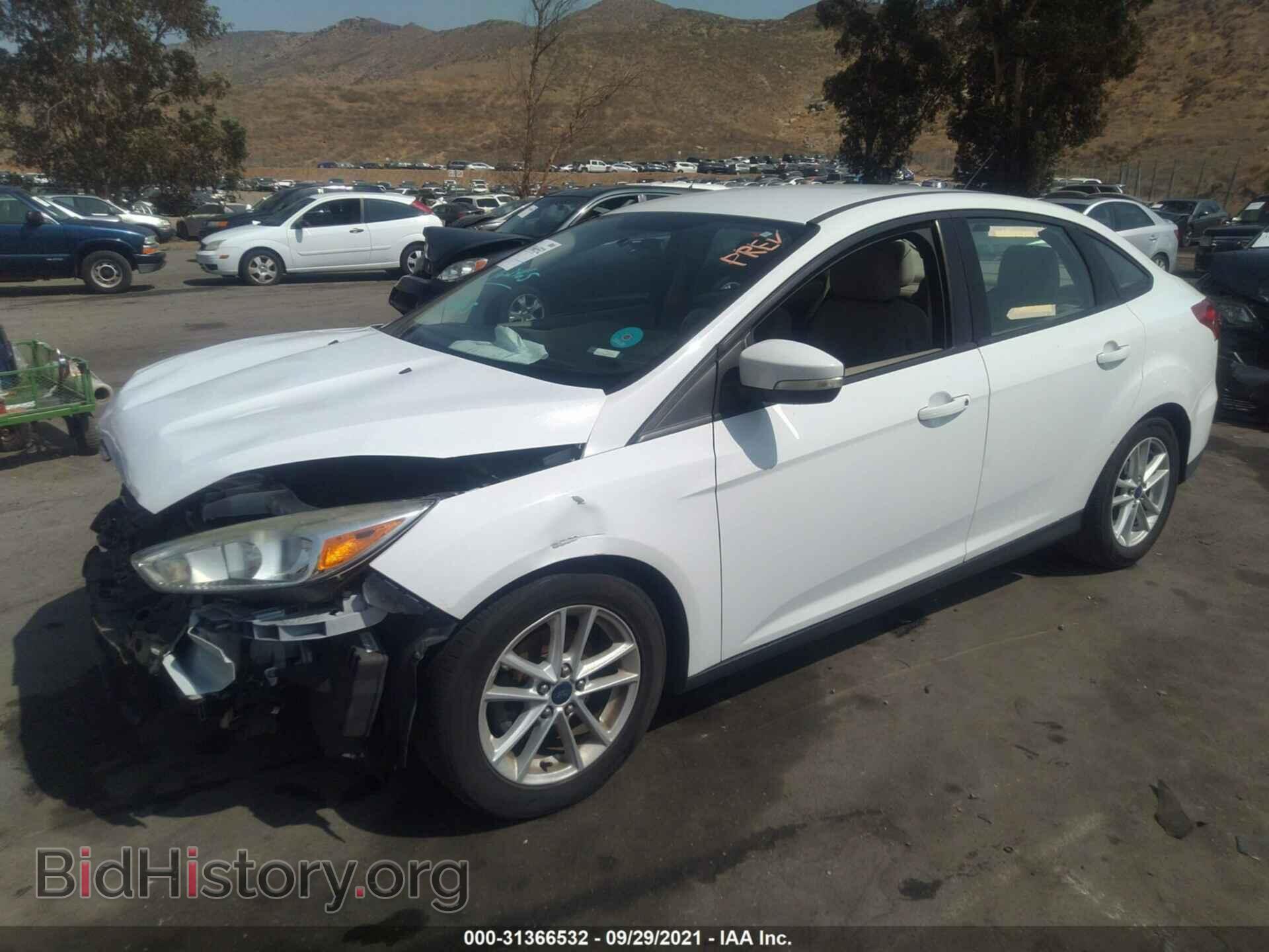 2015 FORD FOCUS - VIN: 1FADP3F23FL206093 - Фото 2