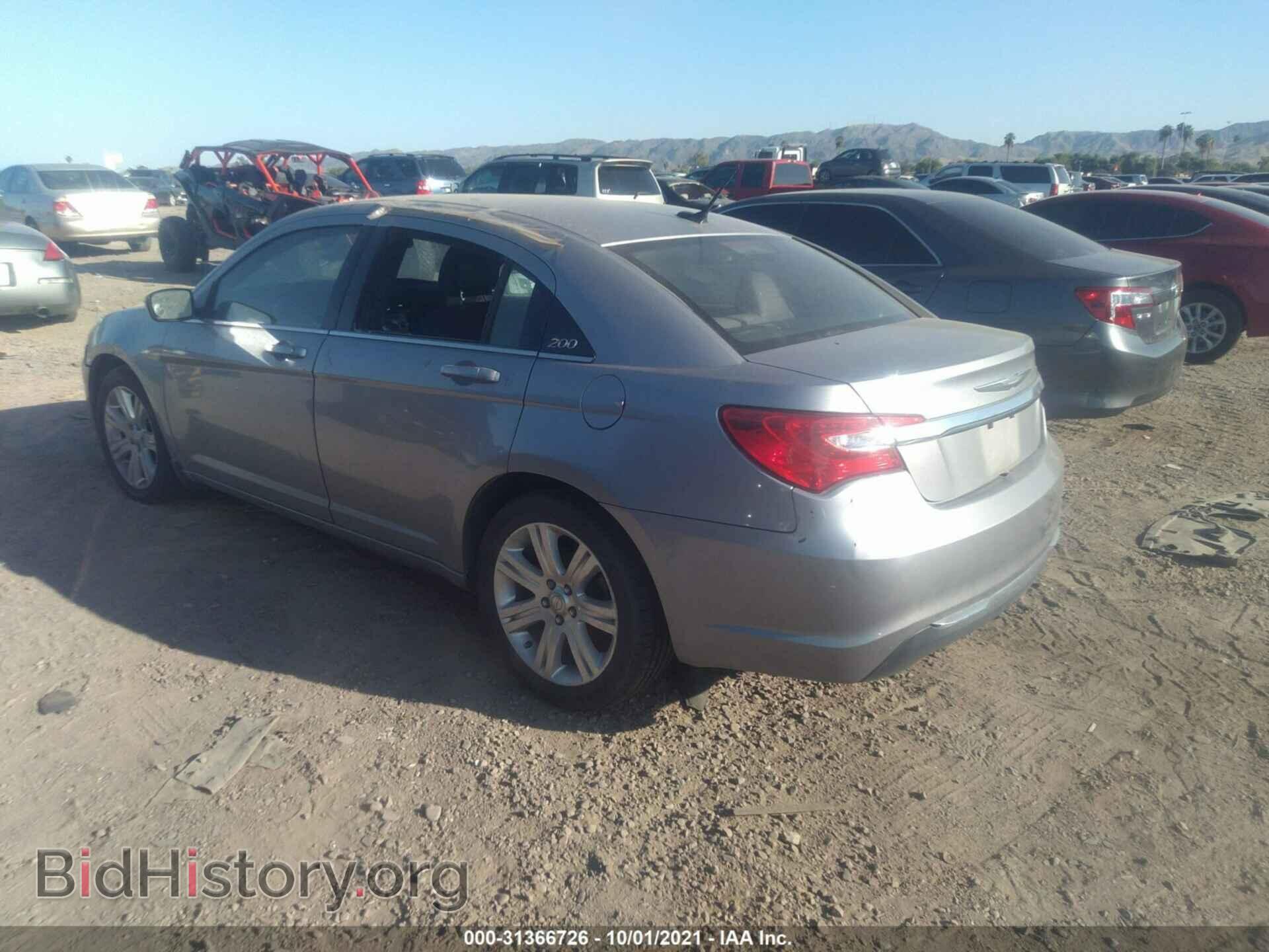 2013 CHRYSLER 200 - VIN: 1C3CCBBB1DN694631 - Фото 3