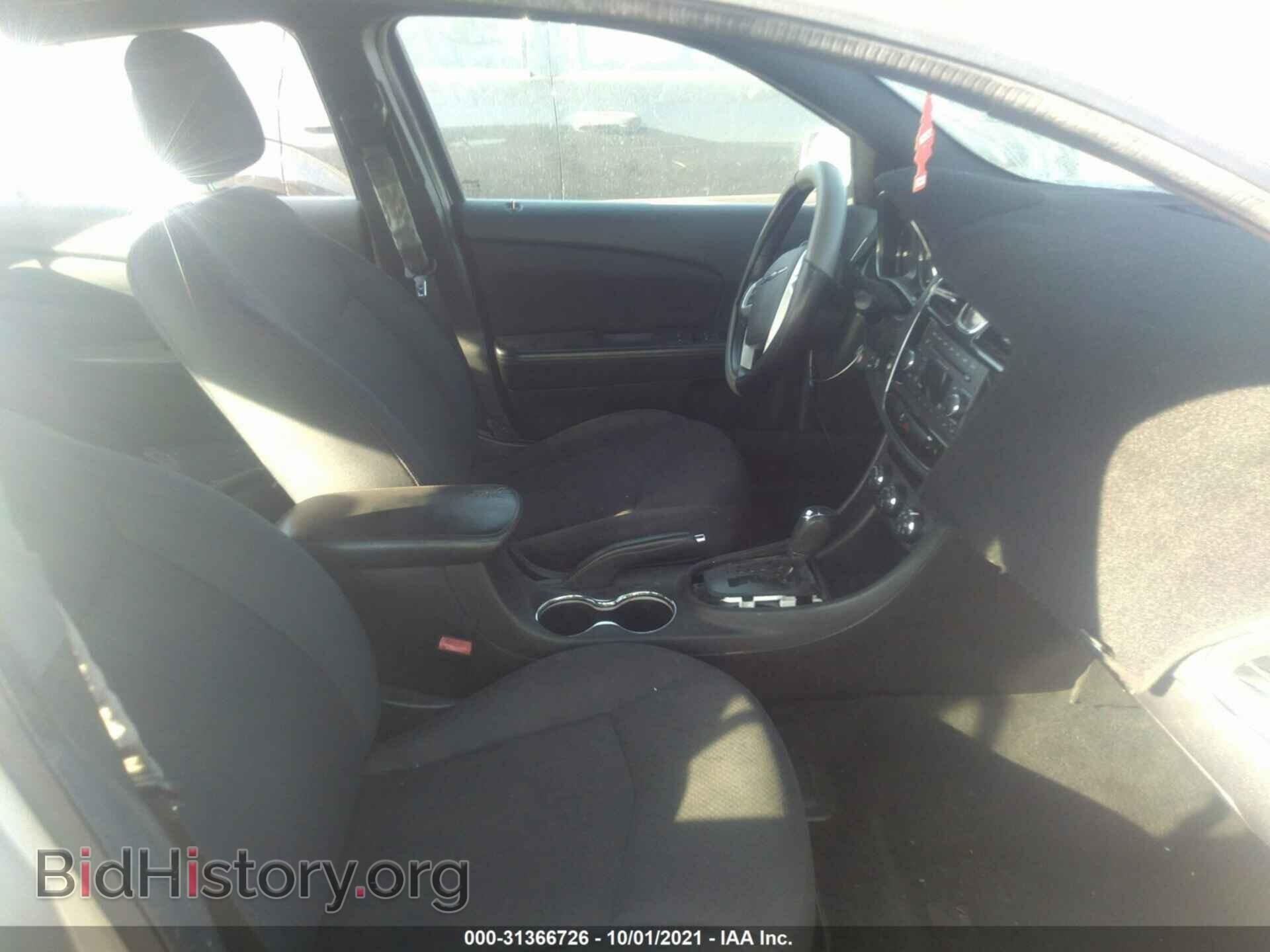 2013 CHRYSLER 200 - VIN: 1C3CCBBB1DN694631 - Фото 5